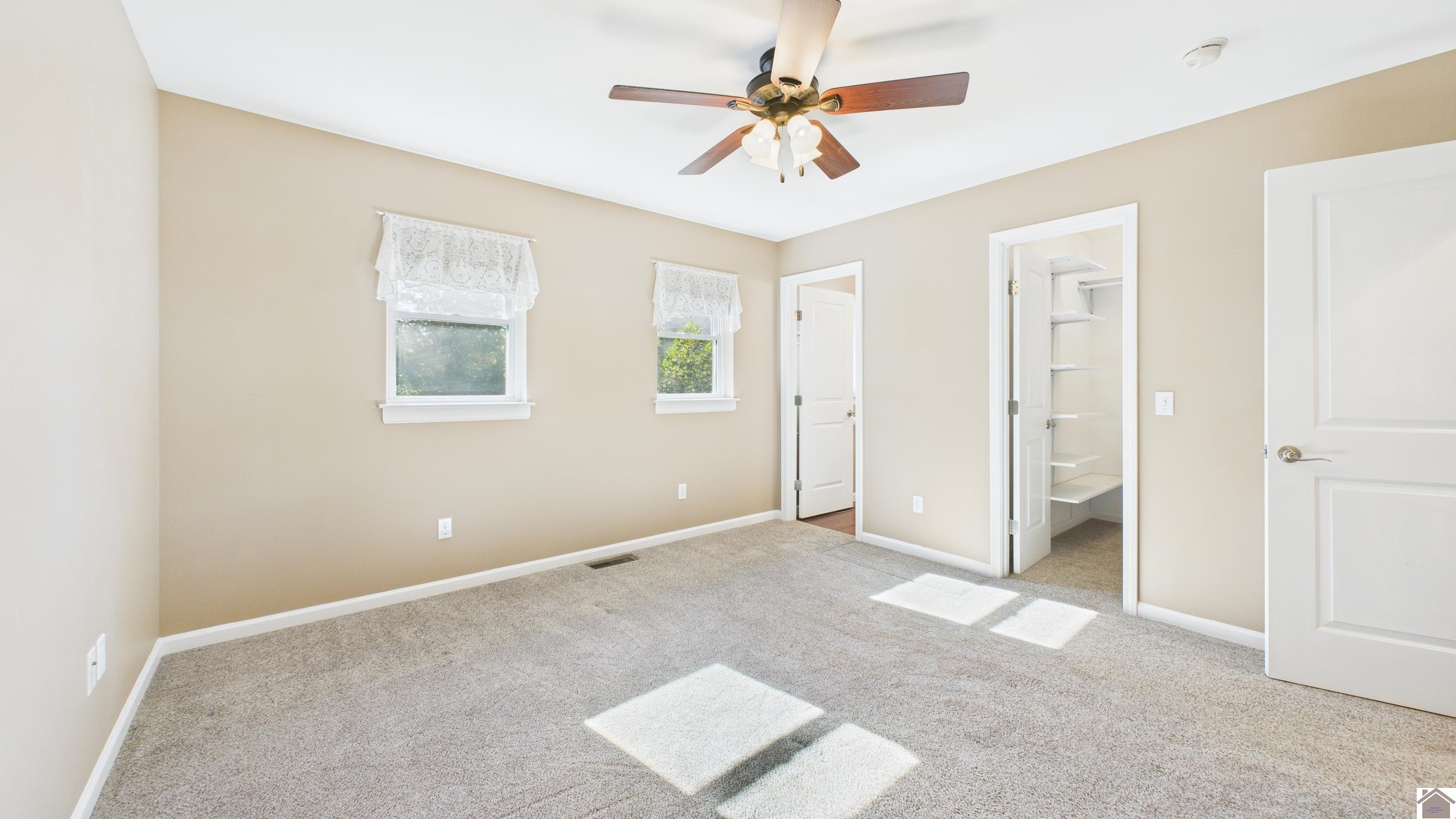 138 DEEPWOOD DRIVE Unit: WESTERN SHORES 111 ~ KENTUCKY LAKE