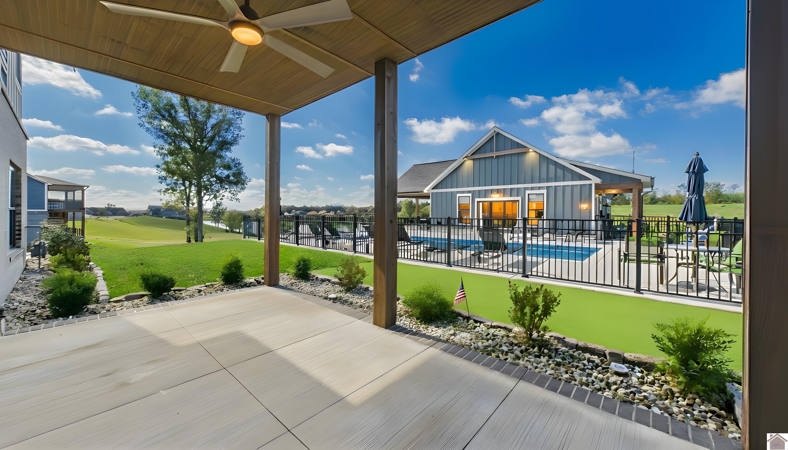310 Moon Bay Dr