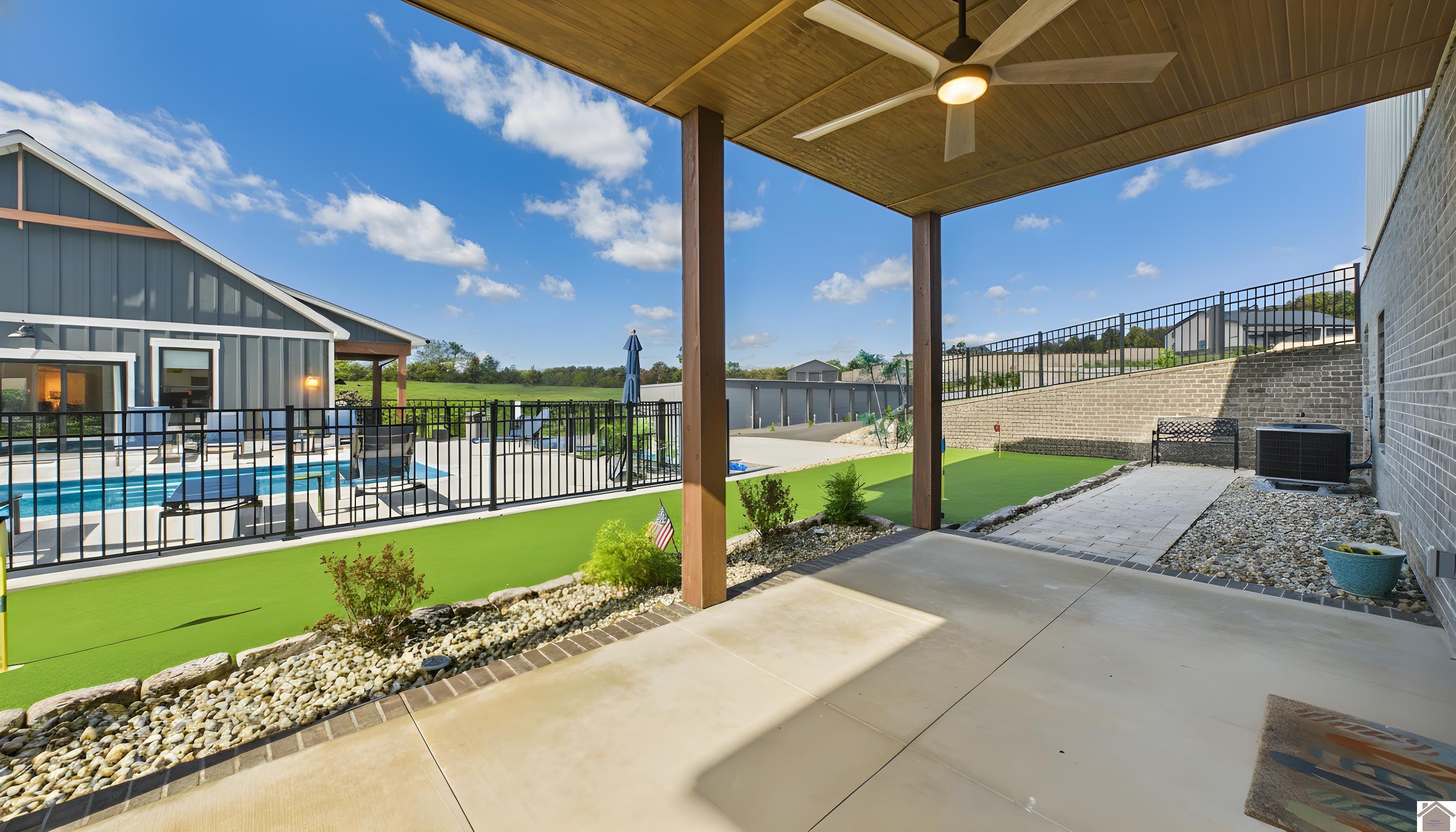 310 Moon Bay Dr