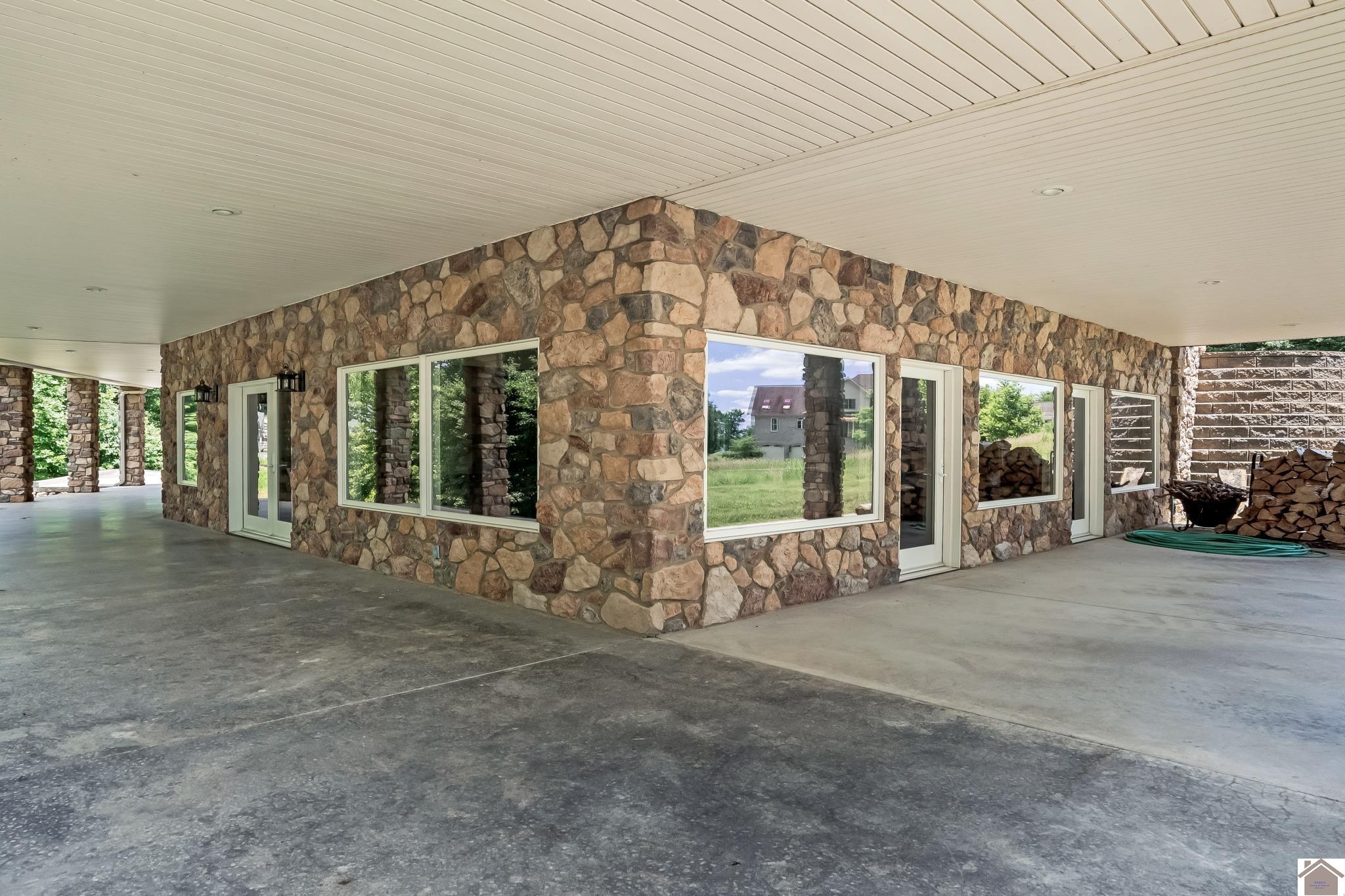 672 Trinity Lane Unit: Lake Barkley