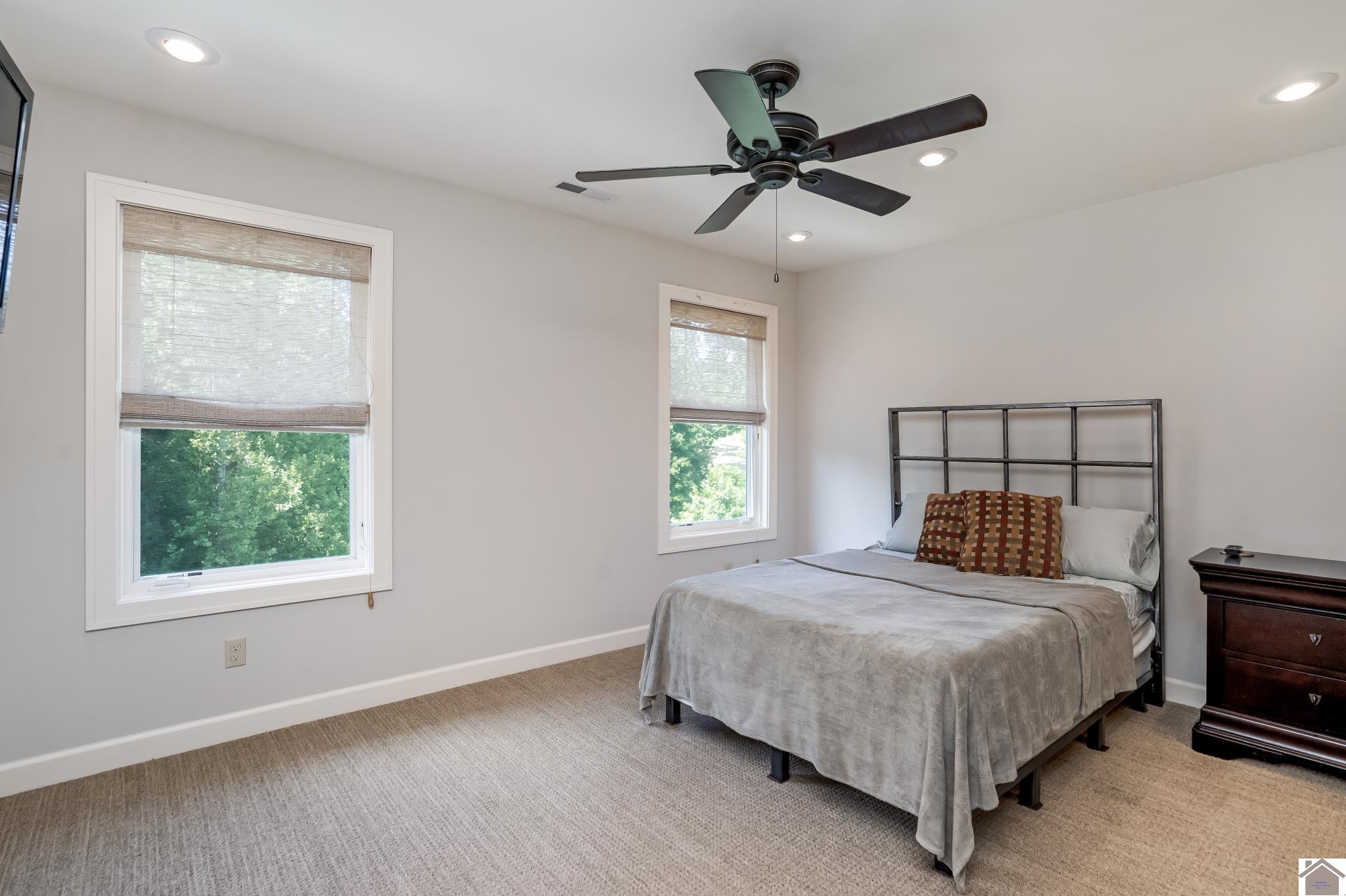 672 Trinity Lane Unit: Lake Barkley