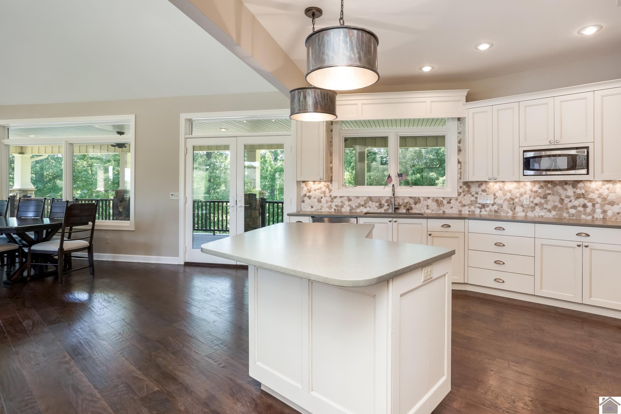 672 Trinity Lane Unit: Lake Barkley