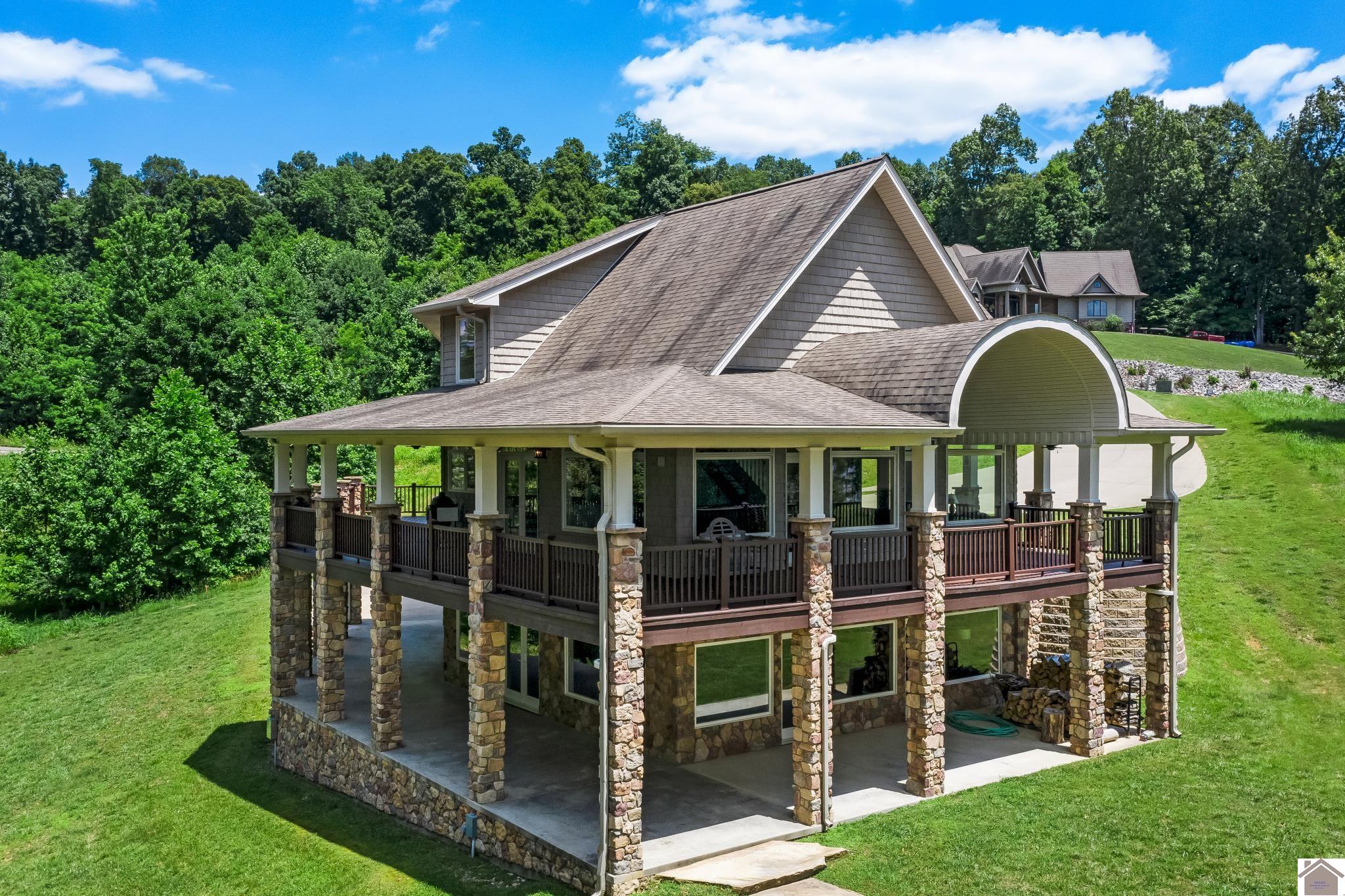 672 Trinity Lane Unit: Lake Barkley