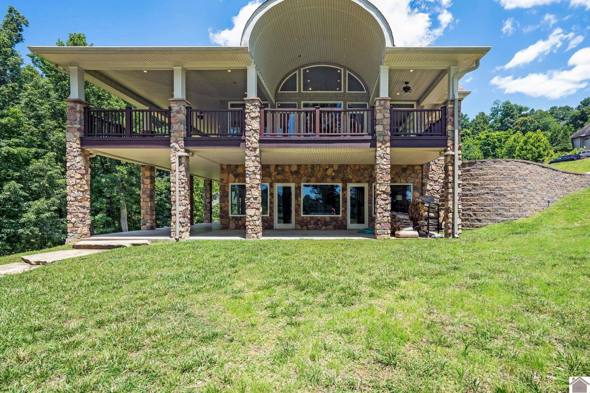 672 Trinity Lane Unit: Lake Barkley