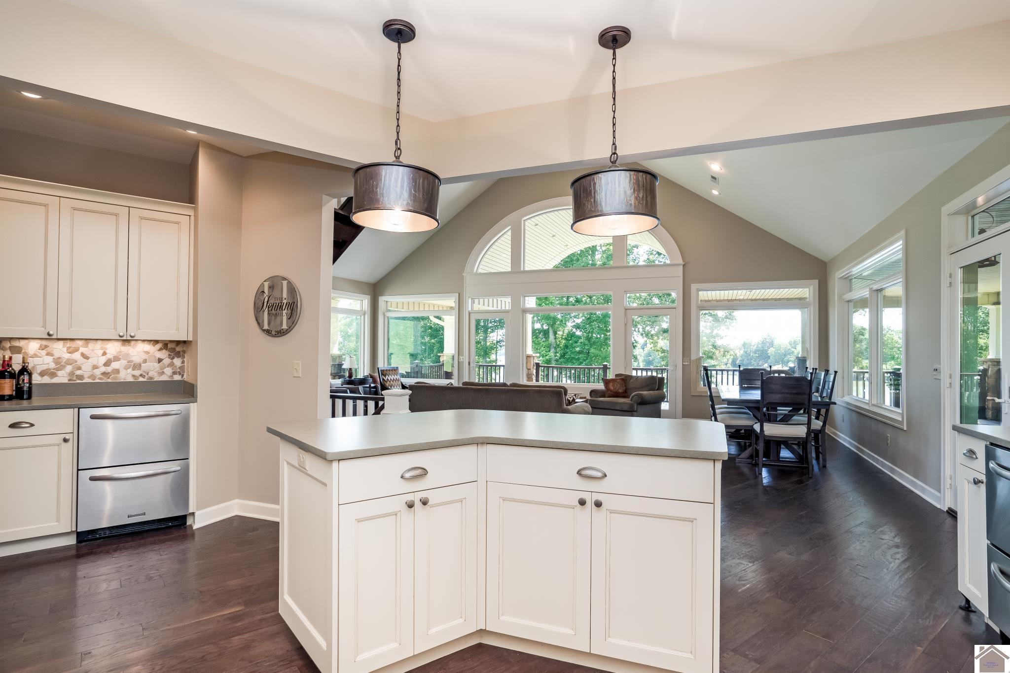 672 Trinity Lane Unit: Lake Barkley