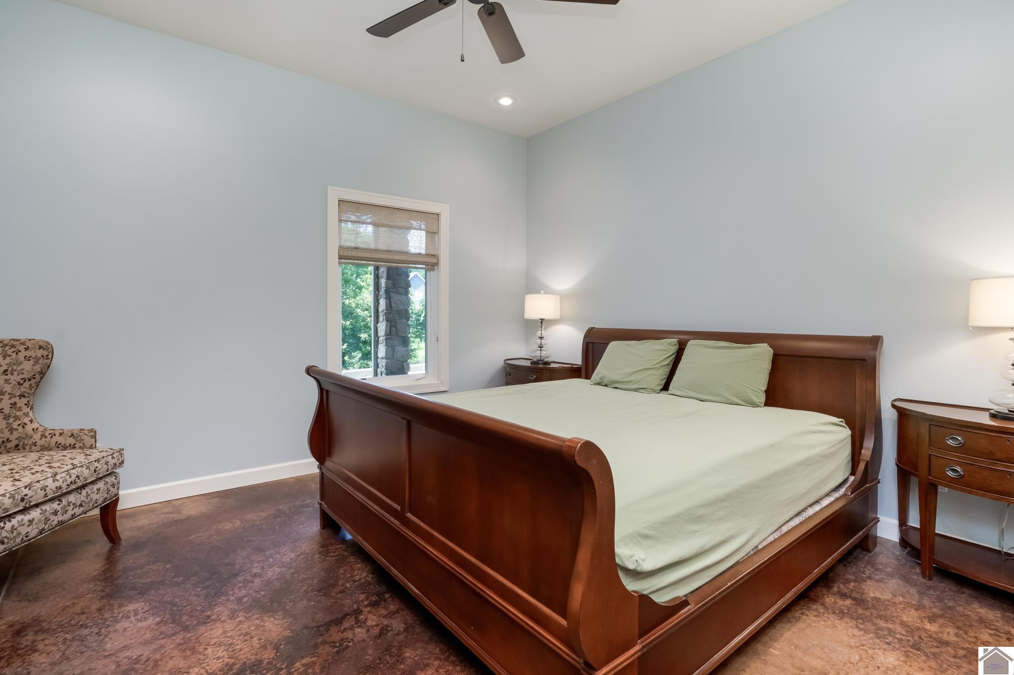 672 Trinity Lane Unit: Lake Barkley