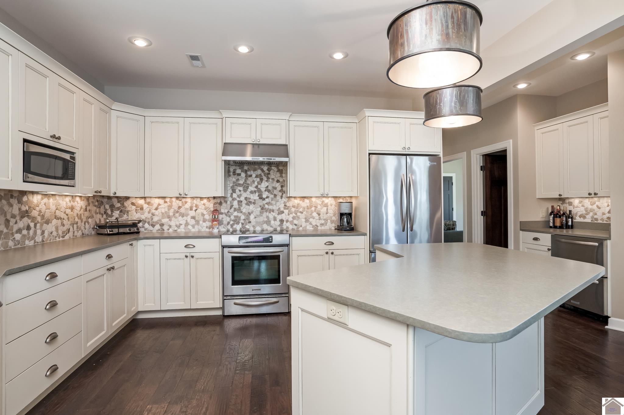 672 Trinity Lane Unit: Lake Barkley