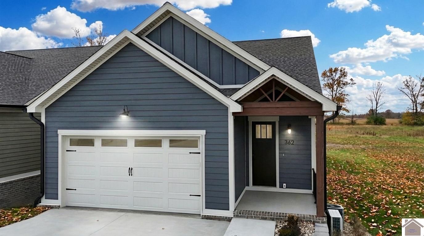 362 Moon Bay Dr
