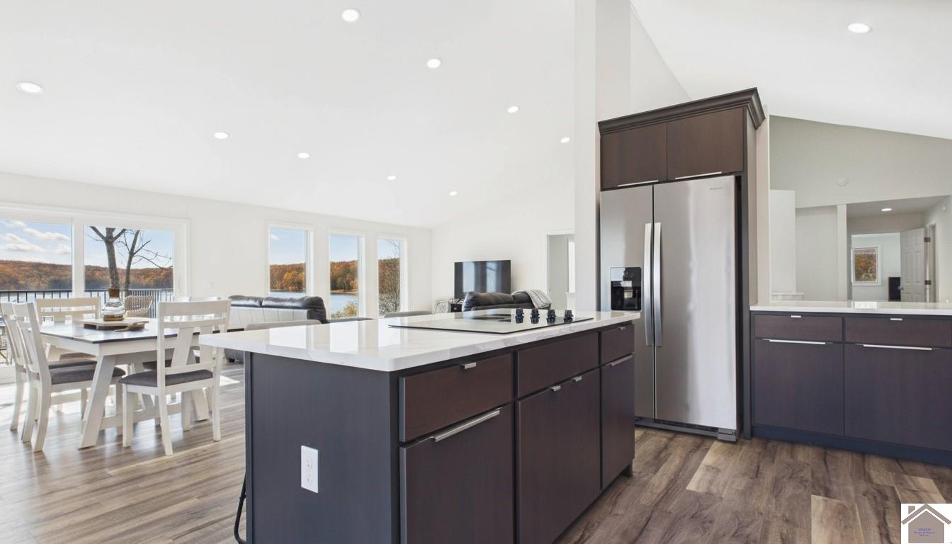 346 Deer Run Dr. Unit: Lake Barkely