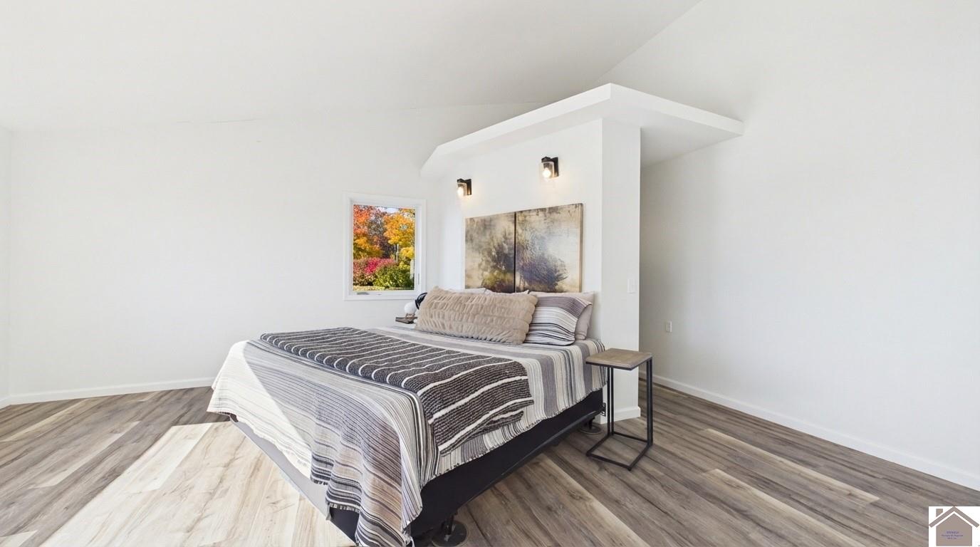 346 Deer Run Dr. Unit: Lake Barkely