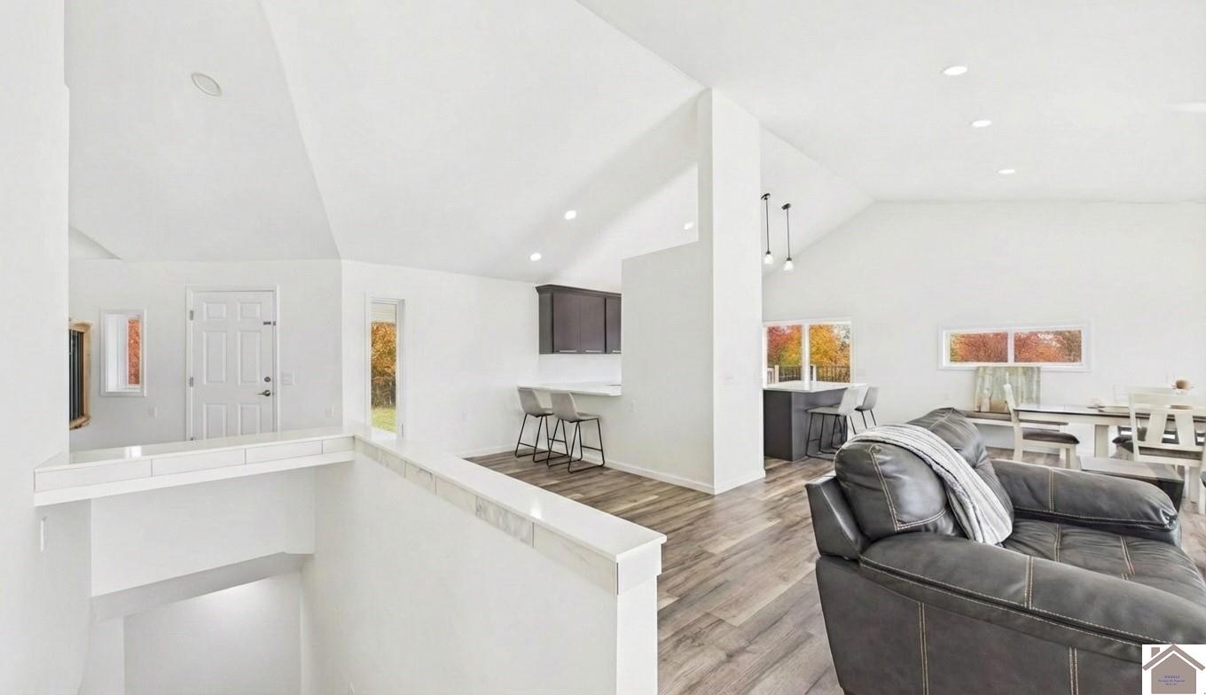 346 Deer Run Dr. Unit: Lake Barkely