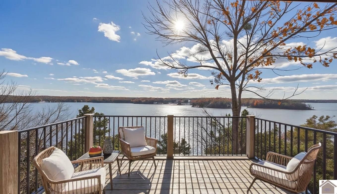 346 Deer Run Dr. Unit: Lake Barkely