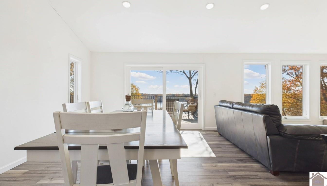 346 Deer Run Dr. Unit: Lake Barkely