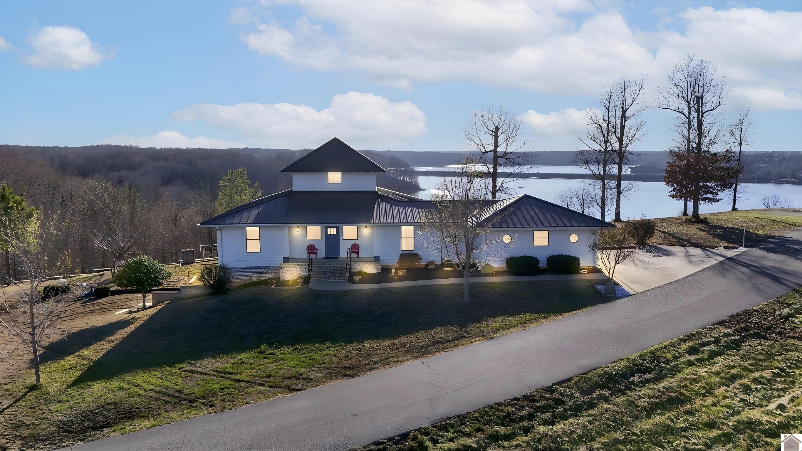 55 Eagles Landing Unit: Lake Barkley