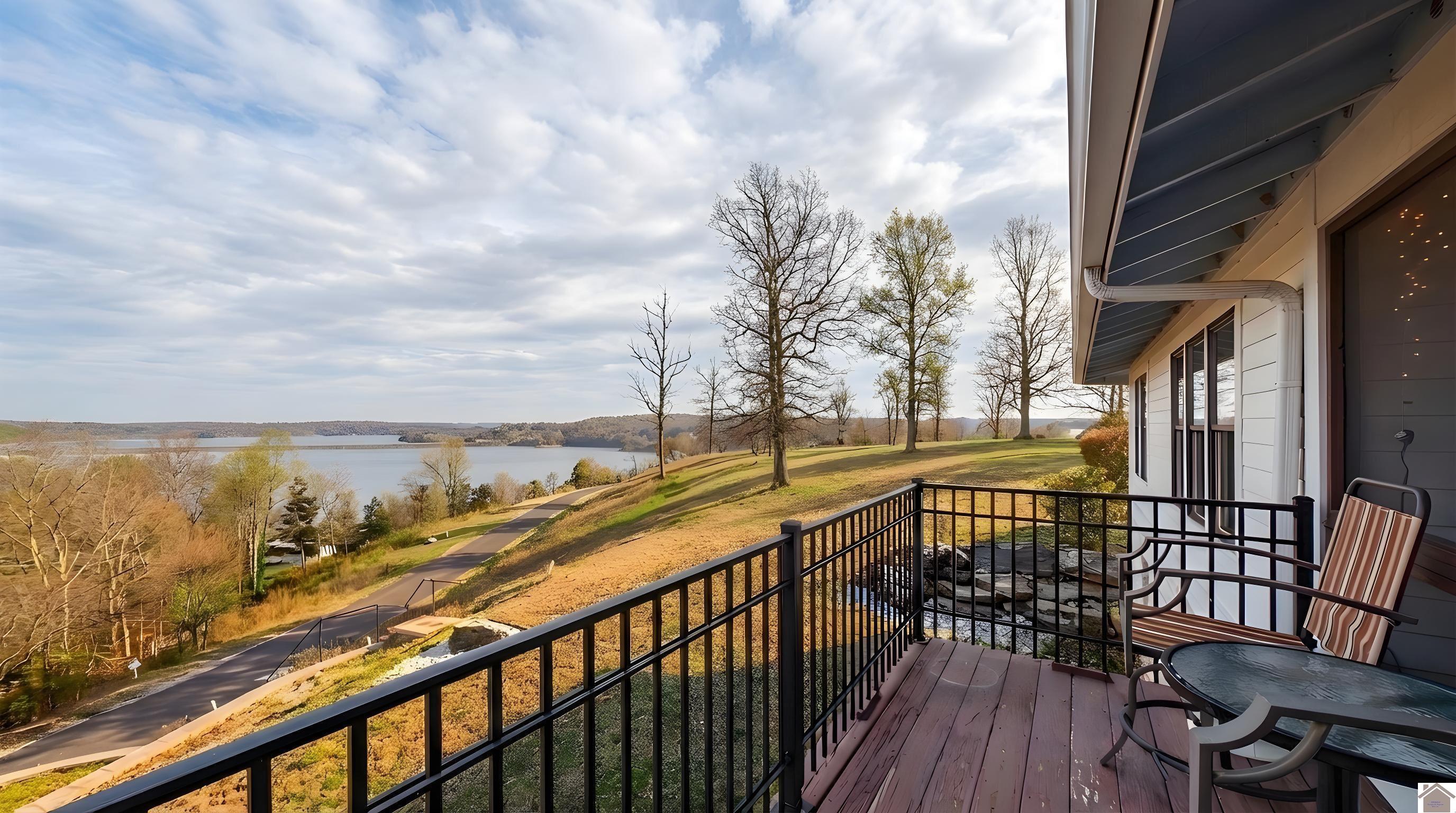 55 Eagles Landing Unit: Lake Barkley