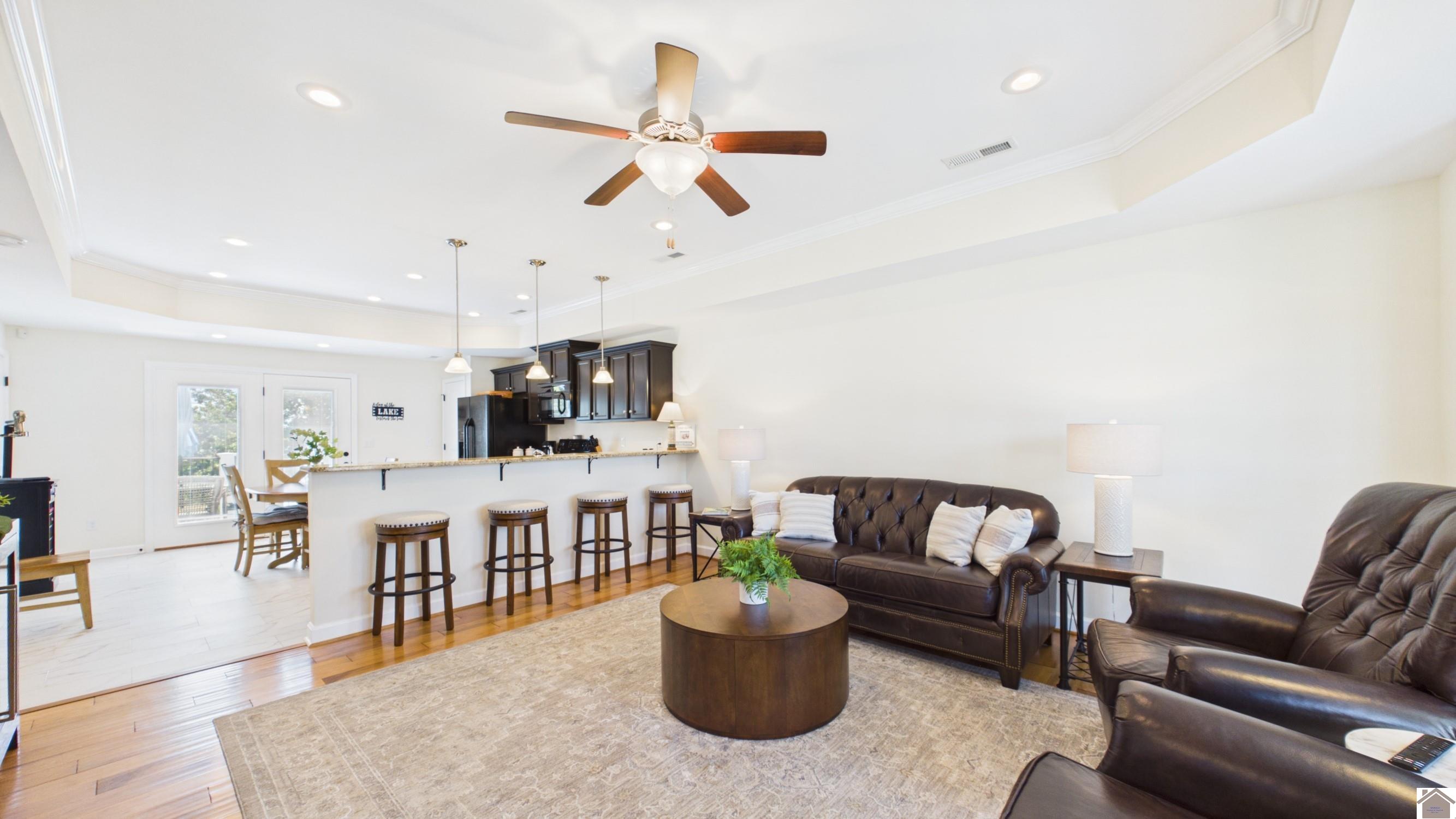 403 Moon Bay
