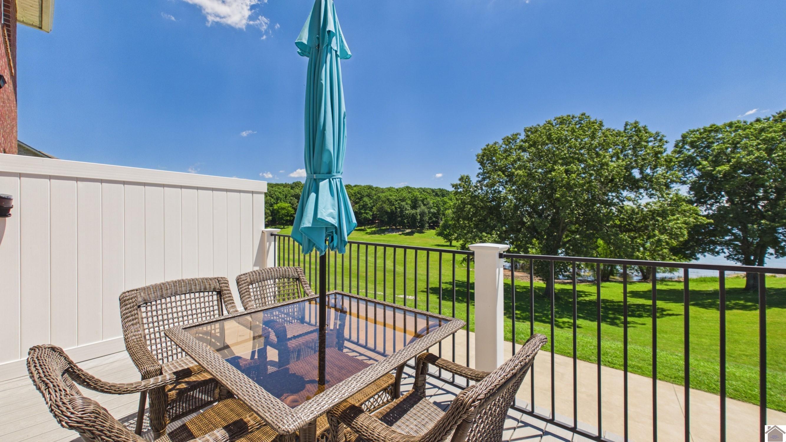 403 Moon Bay