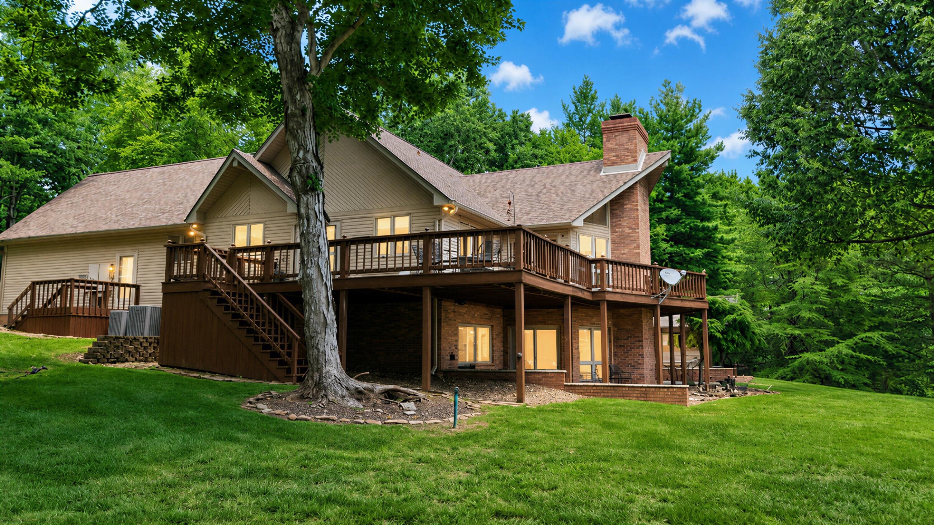 897 Summit Point