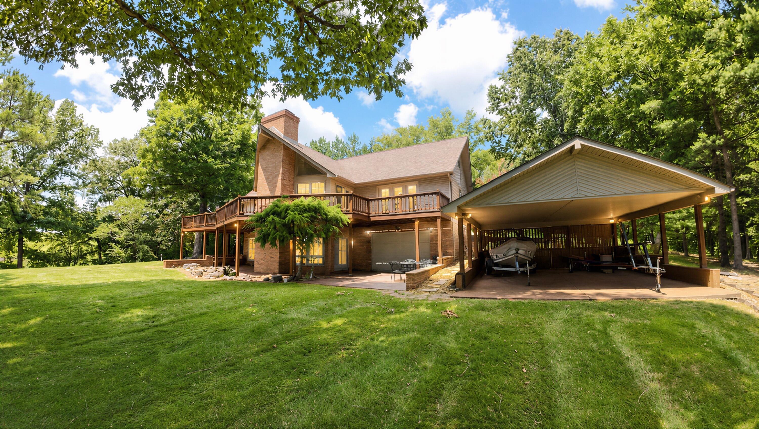 897 Summit Point