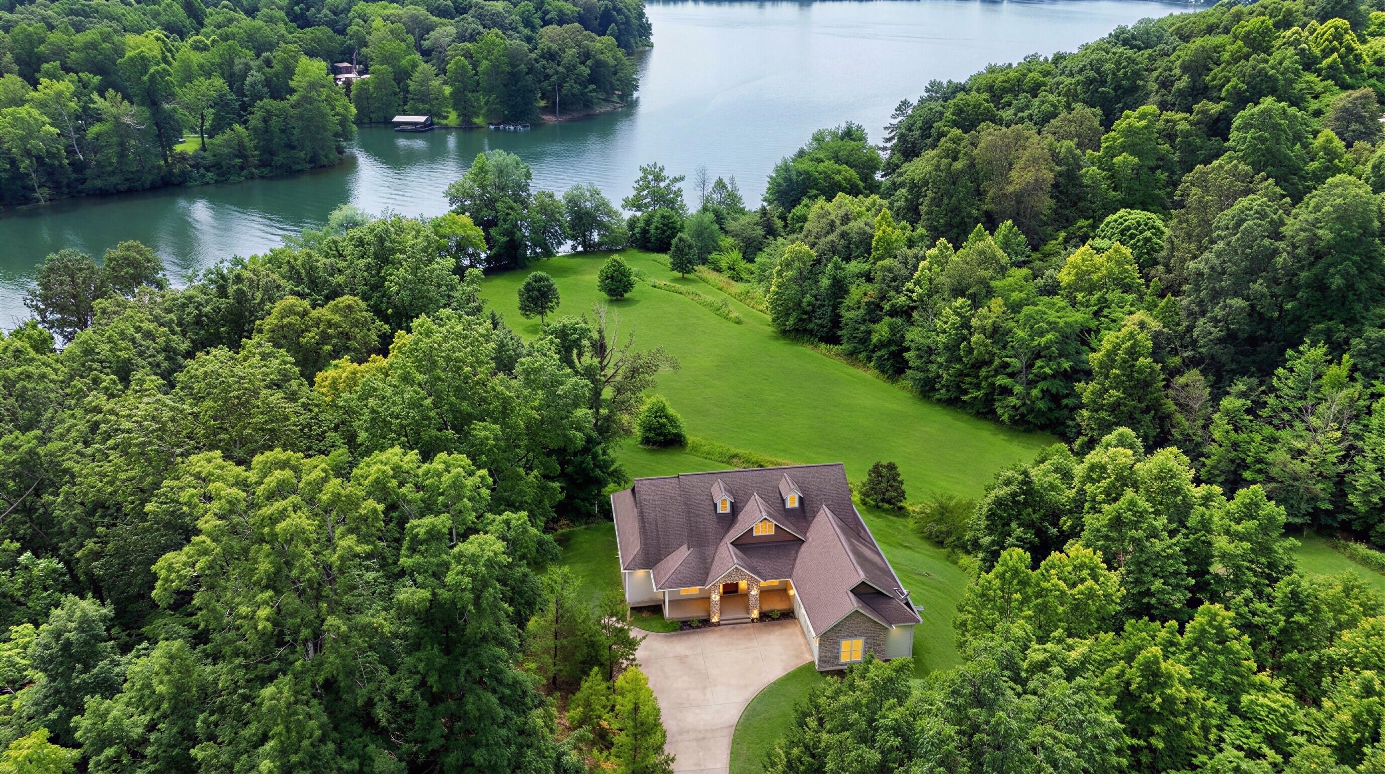 295 Kipling Circle