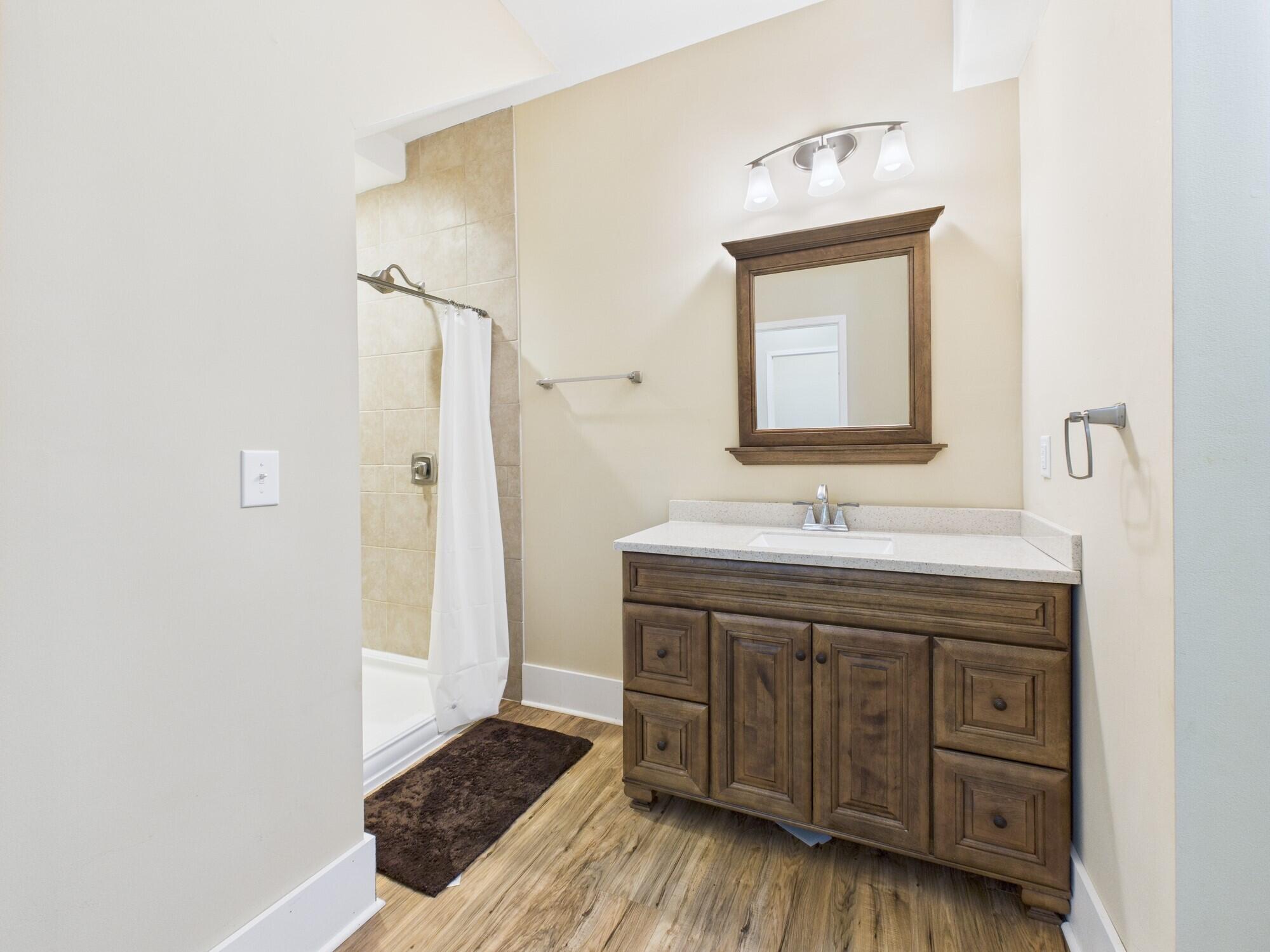 295 Kipling Circle