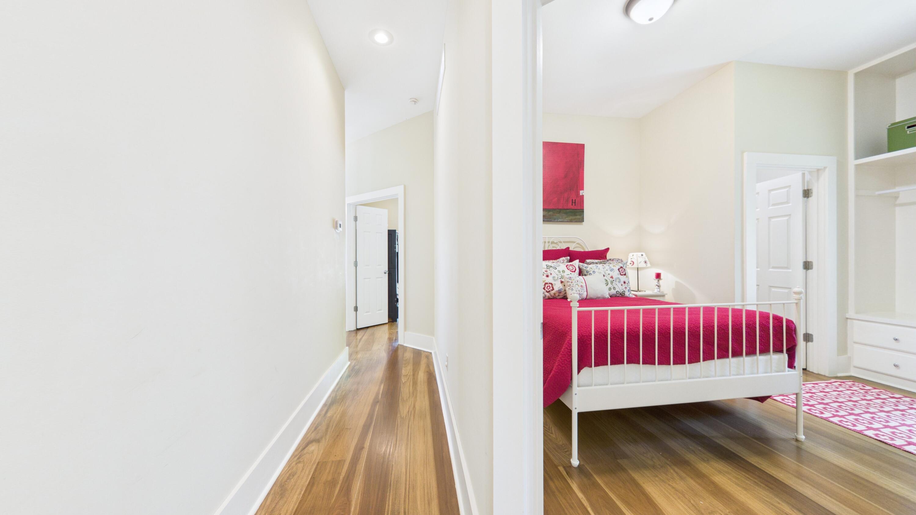 295 Kipling Circle