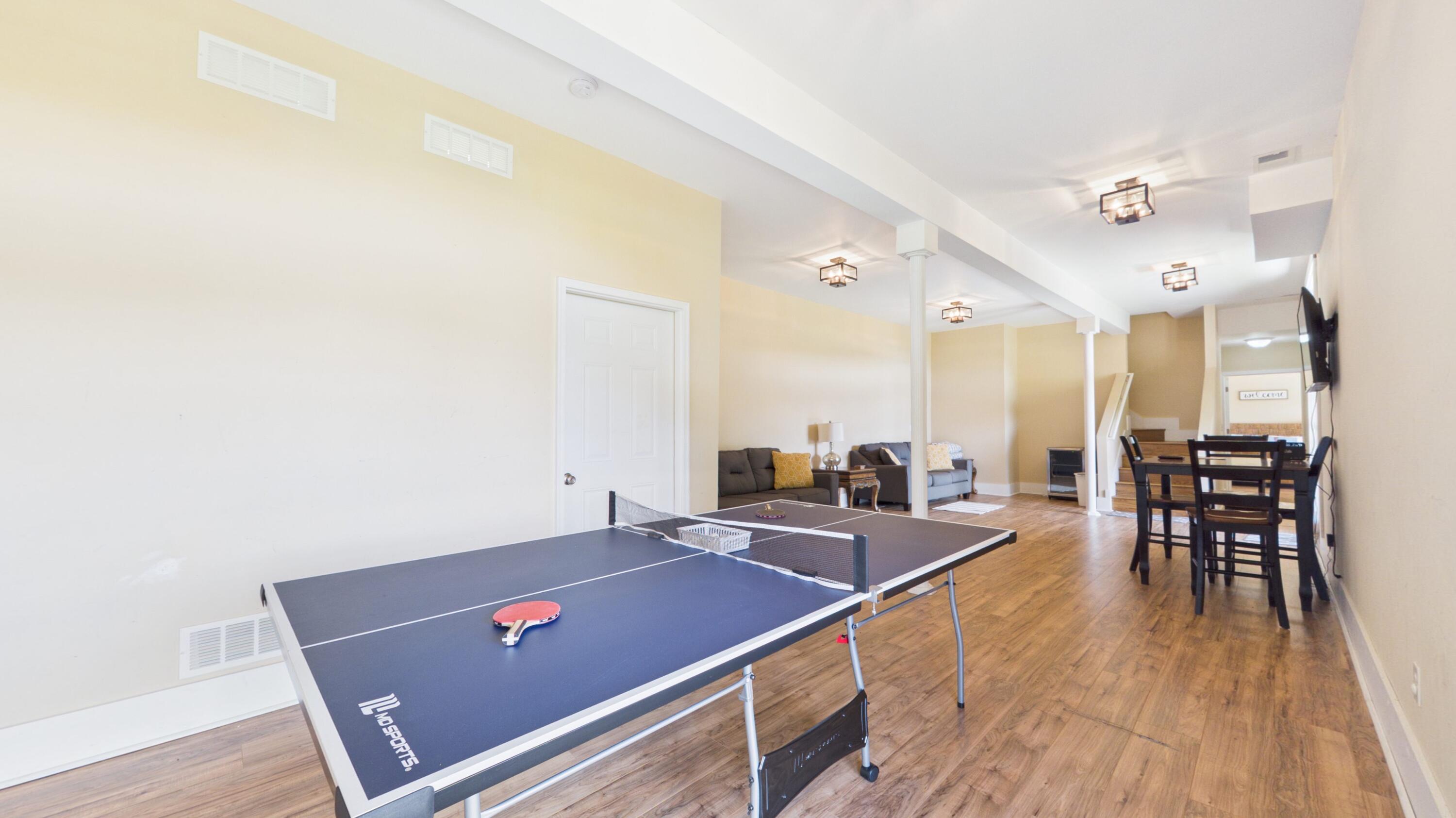 295 Kipling Circle