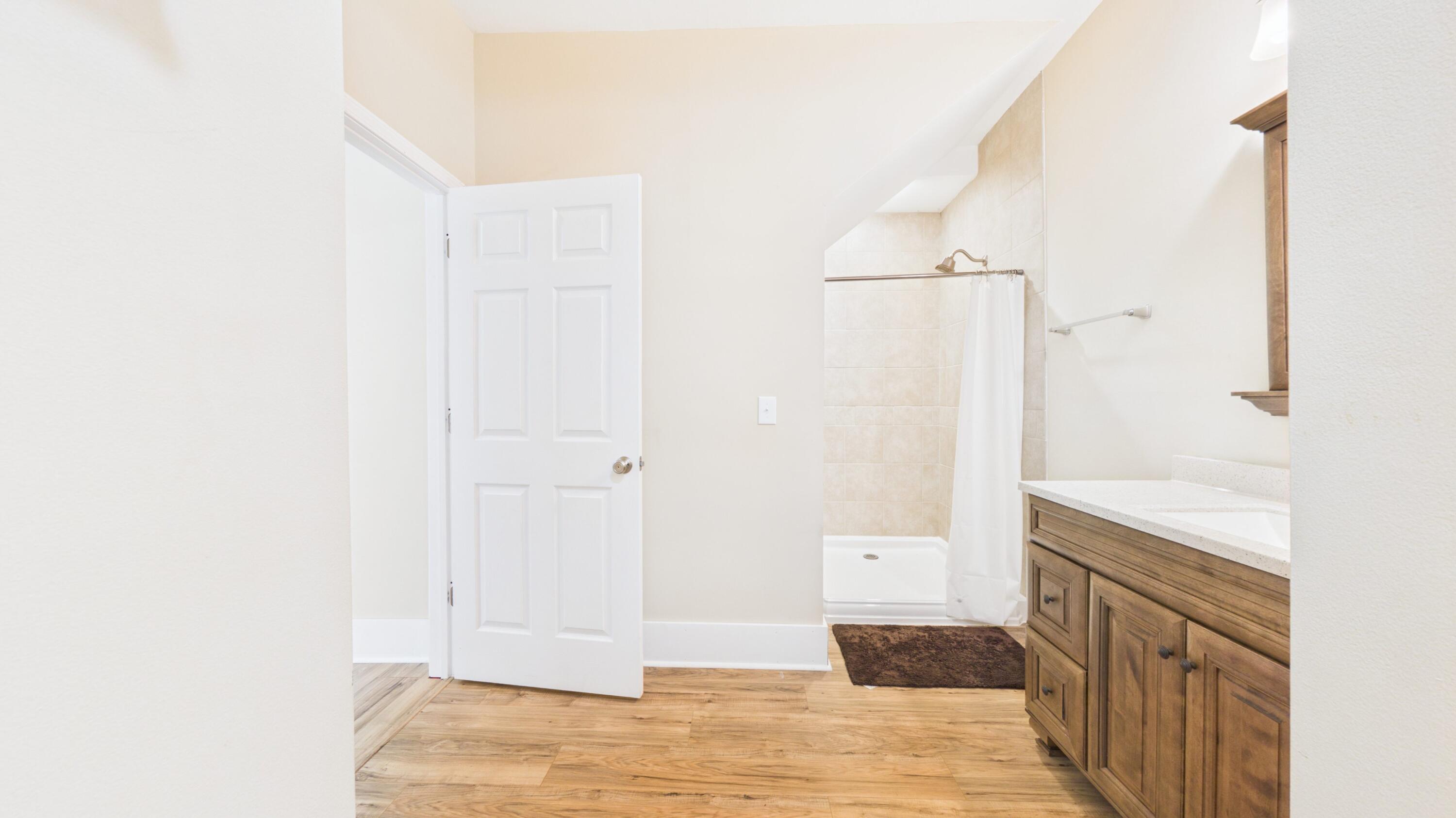 295 Kipling Circle