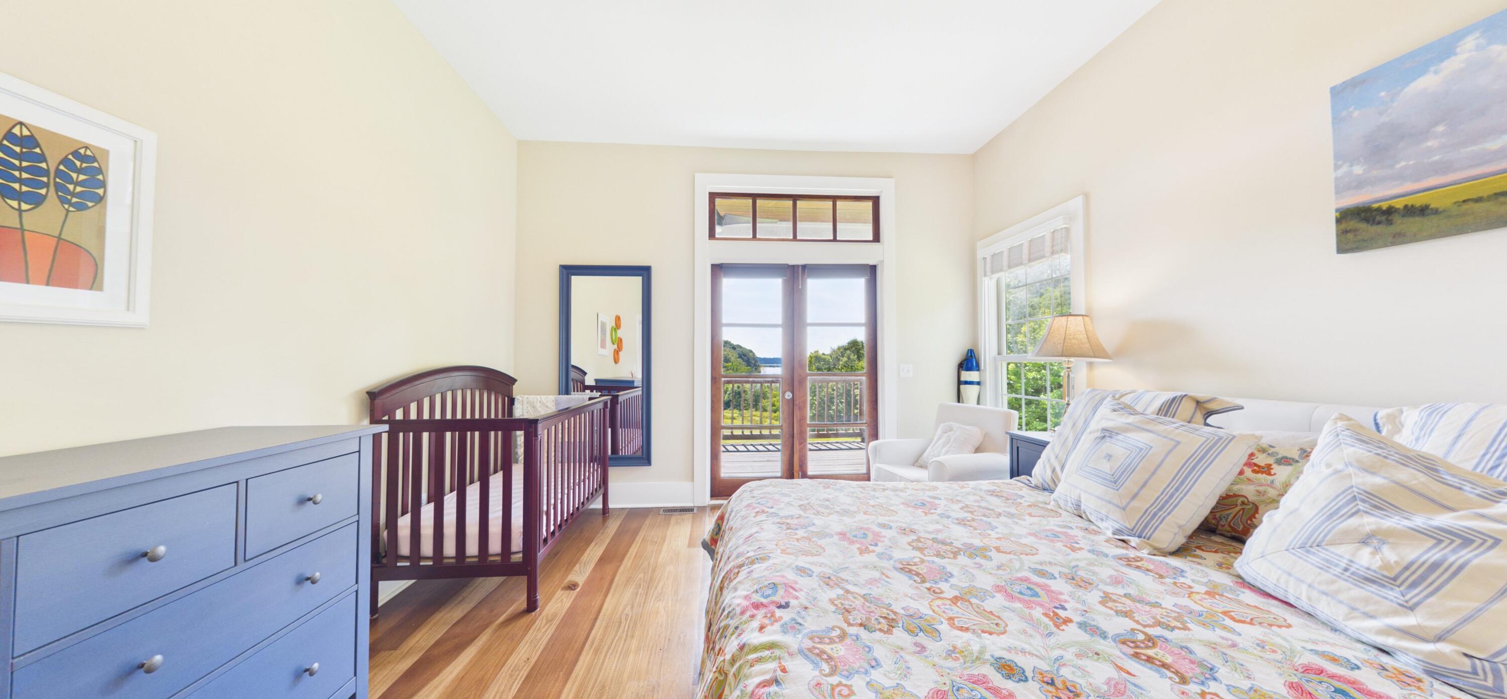 295 Kipling Circle