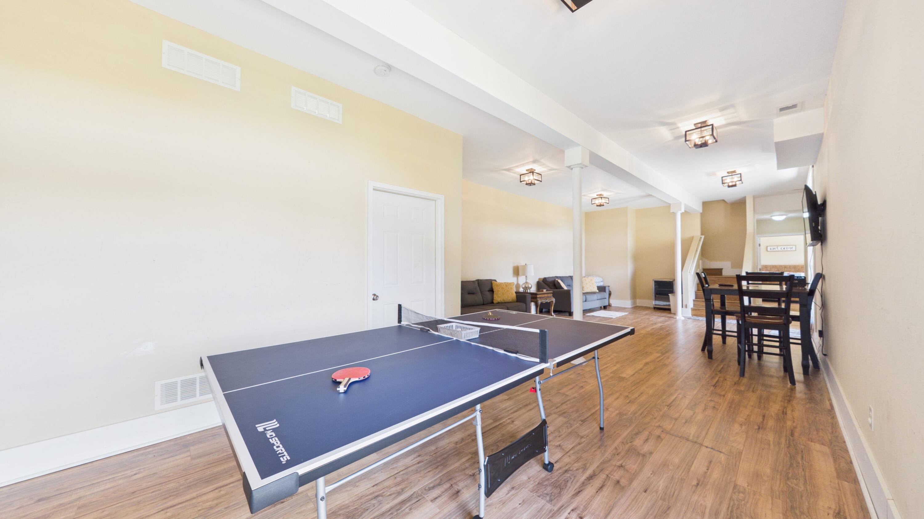 295 Kipling Circle