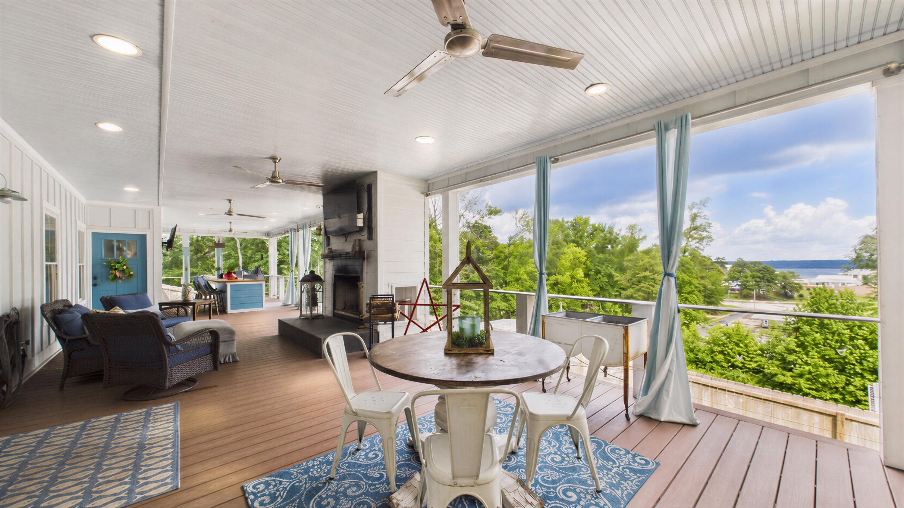 15 Driftwood Lane