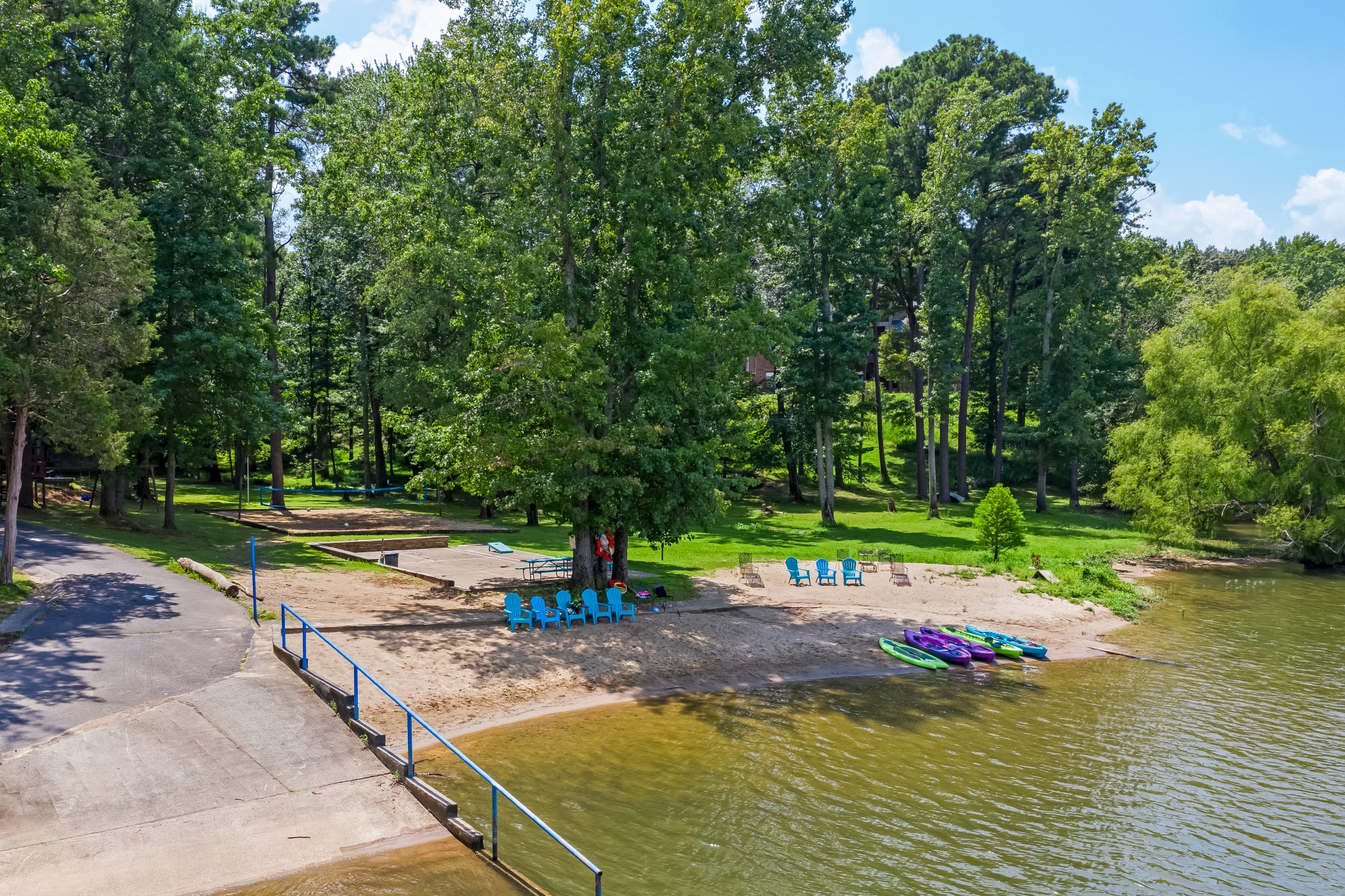 1024 Paradise Dr Unit: 4 E