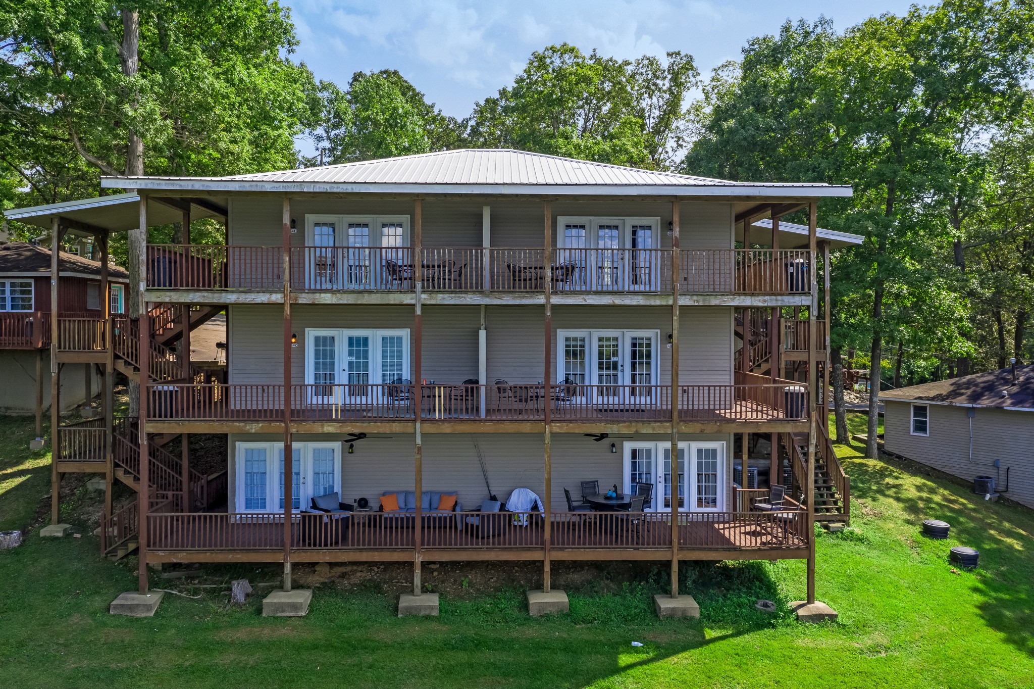 1024 Paradise Dr Unit: 4 E