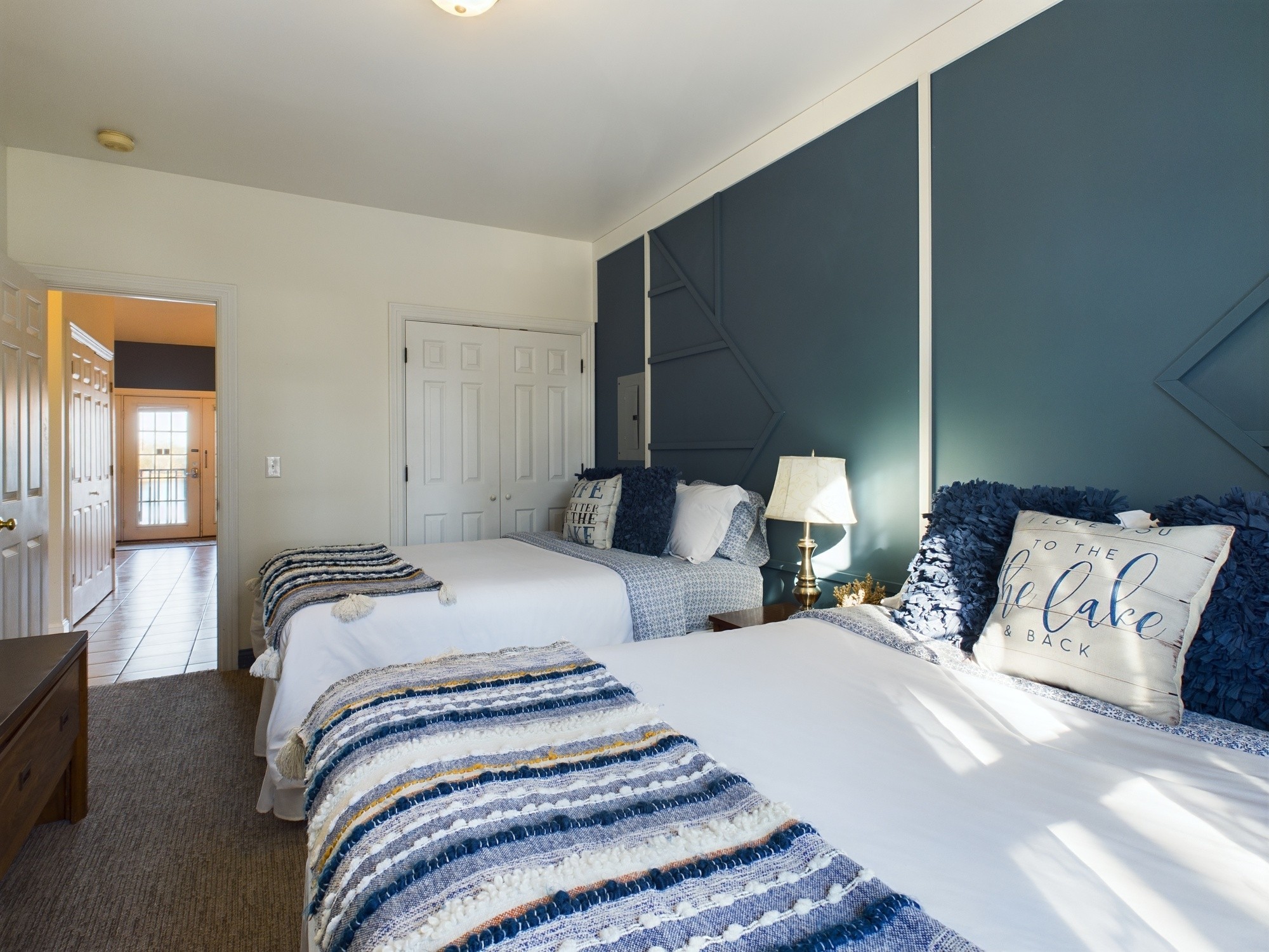 1024 Paradise Dr Unit: 4 E