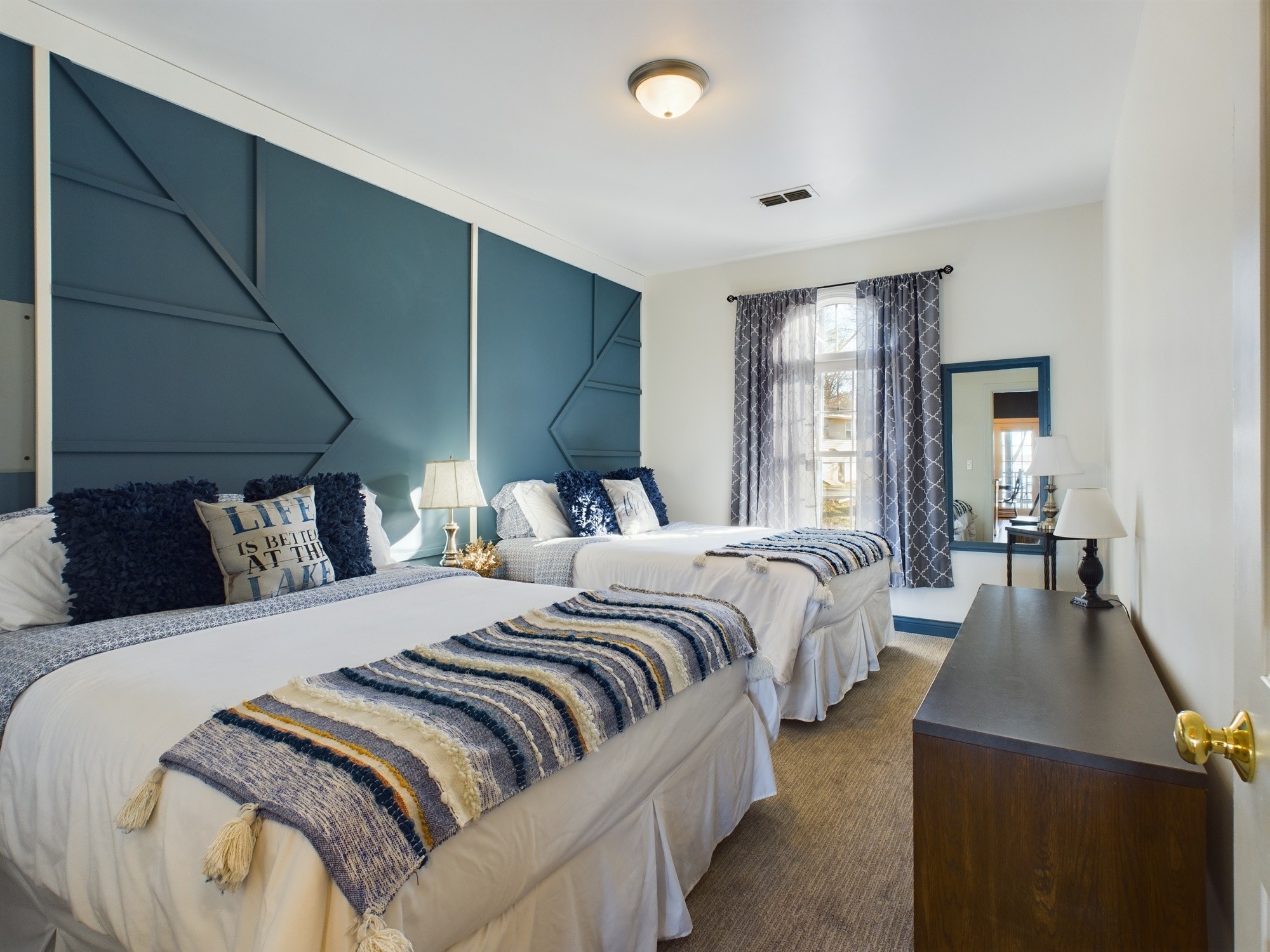 1024 Paradise Dr Unit: 4 E