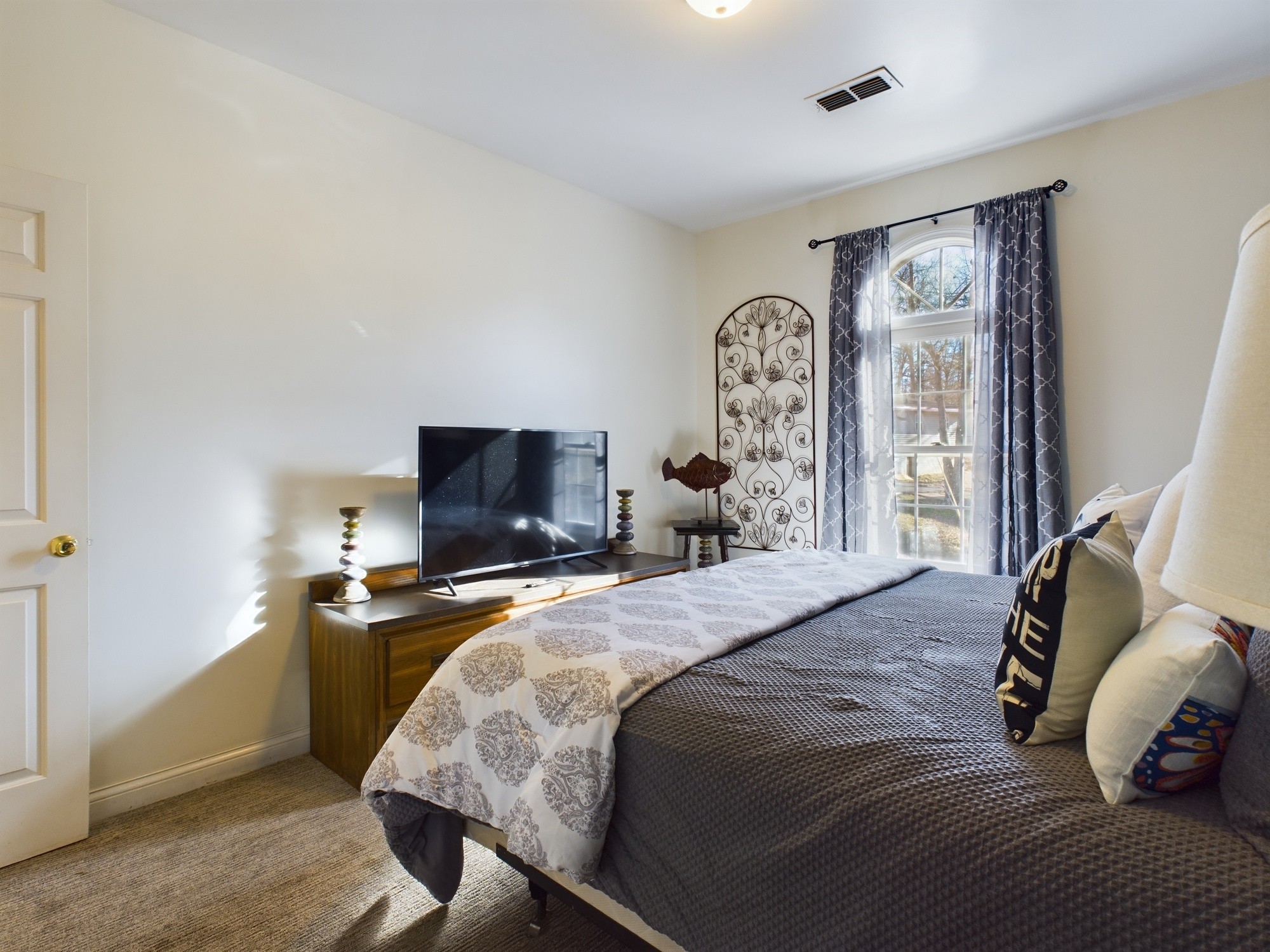 1024 Paradise Dr Unit: 4 E