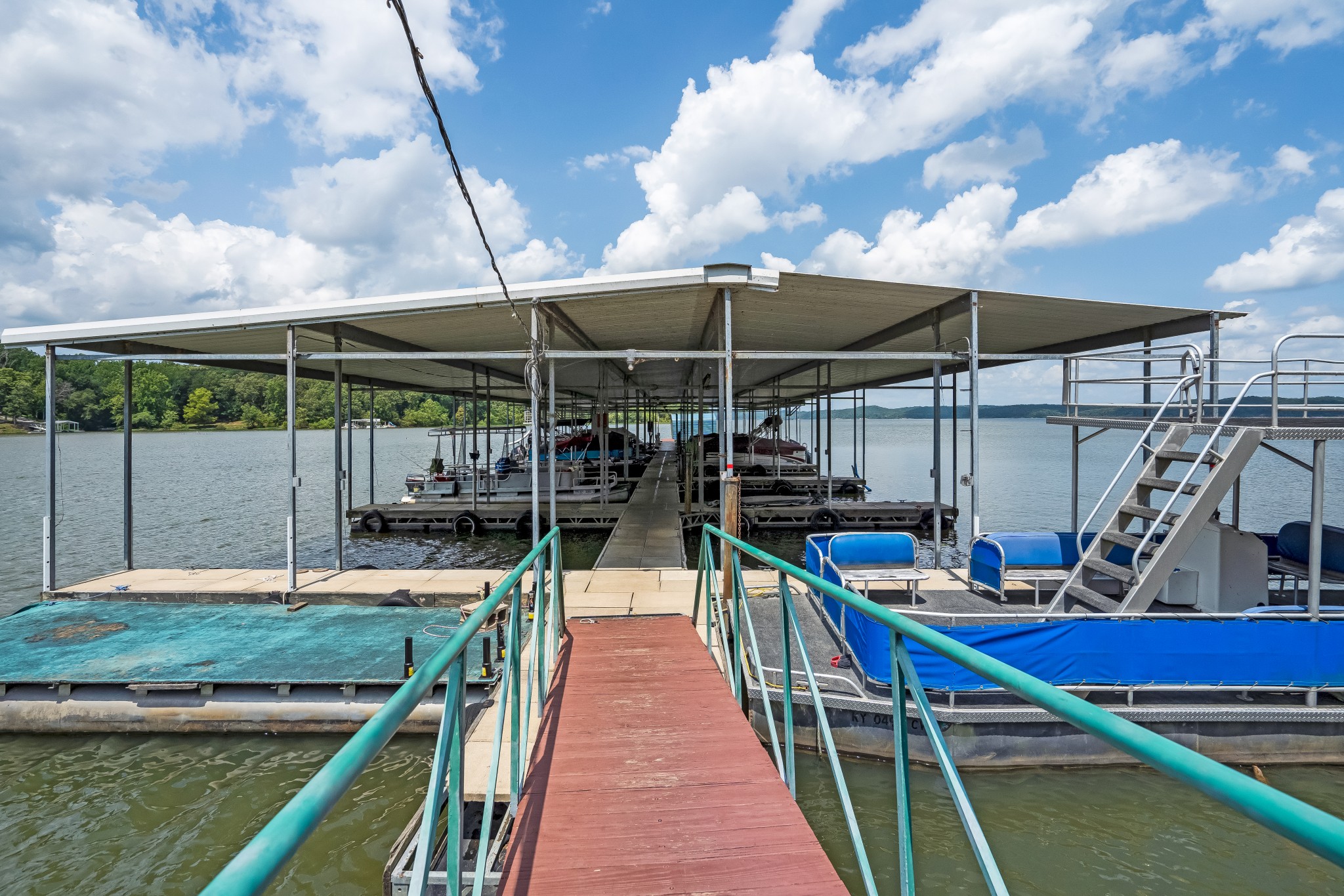 1024 Paradise Dr Unit: 4 E