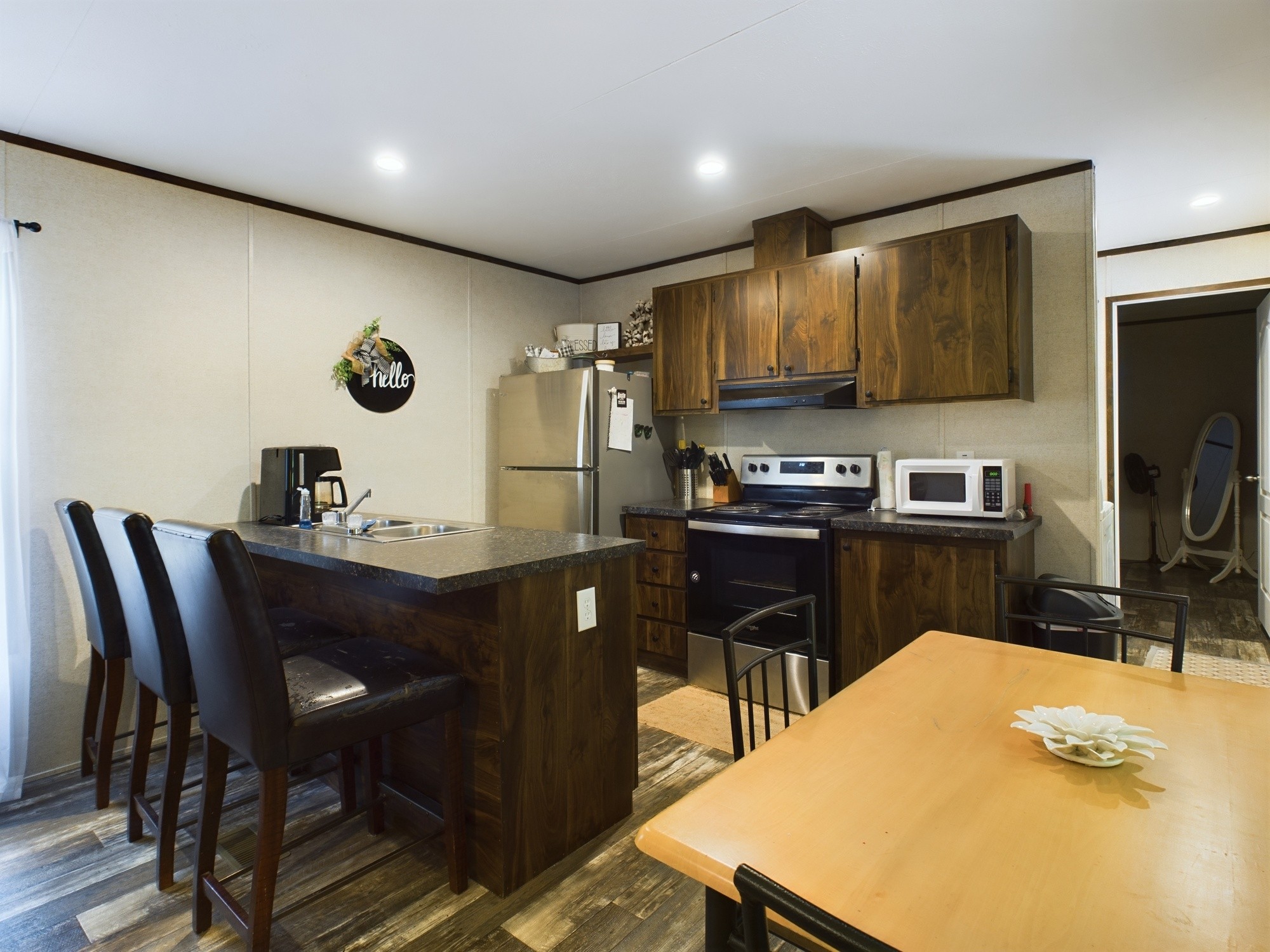 116 Blue Bird Dr