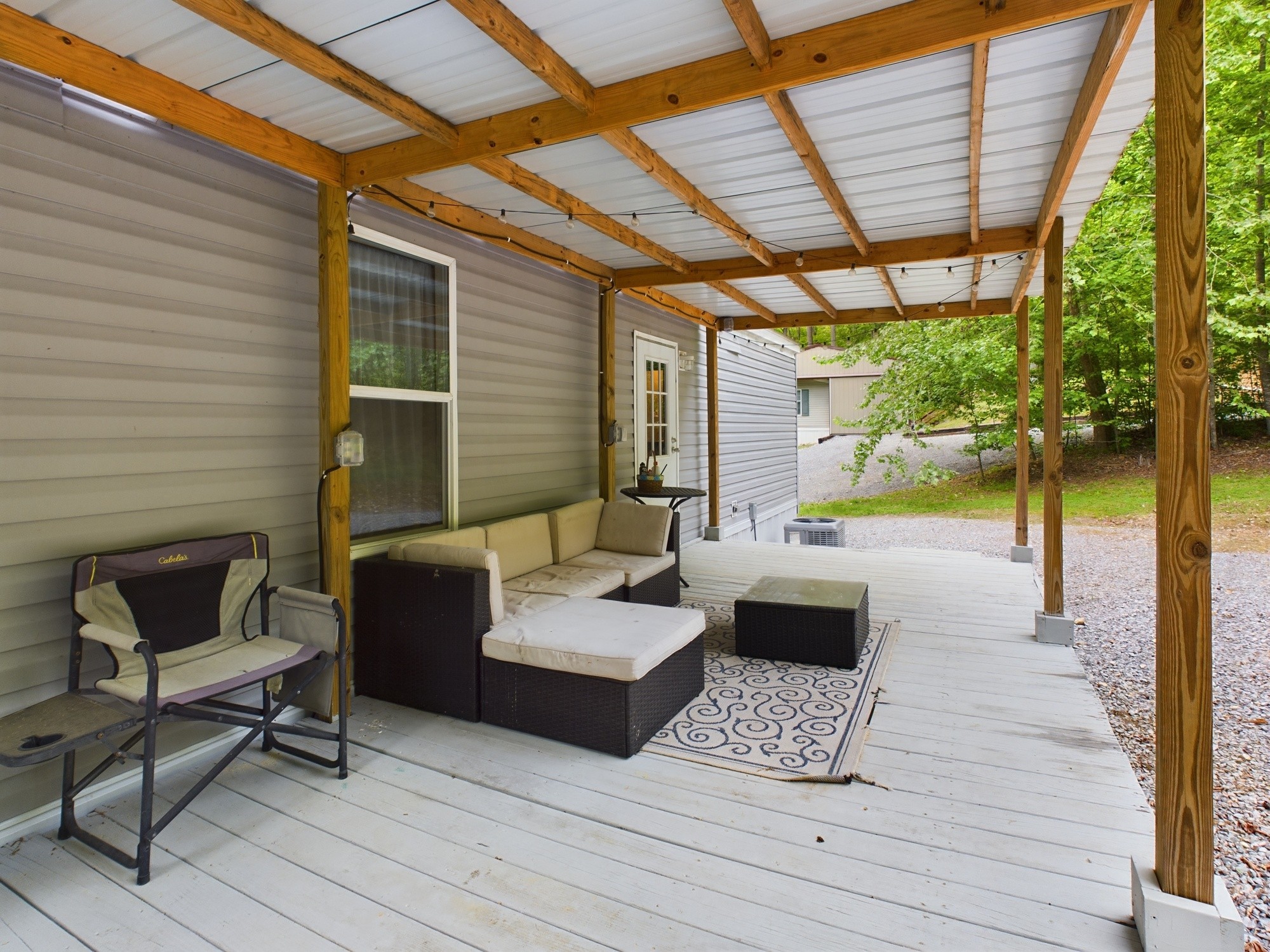 116 Blue Bird Dr