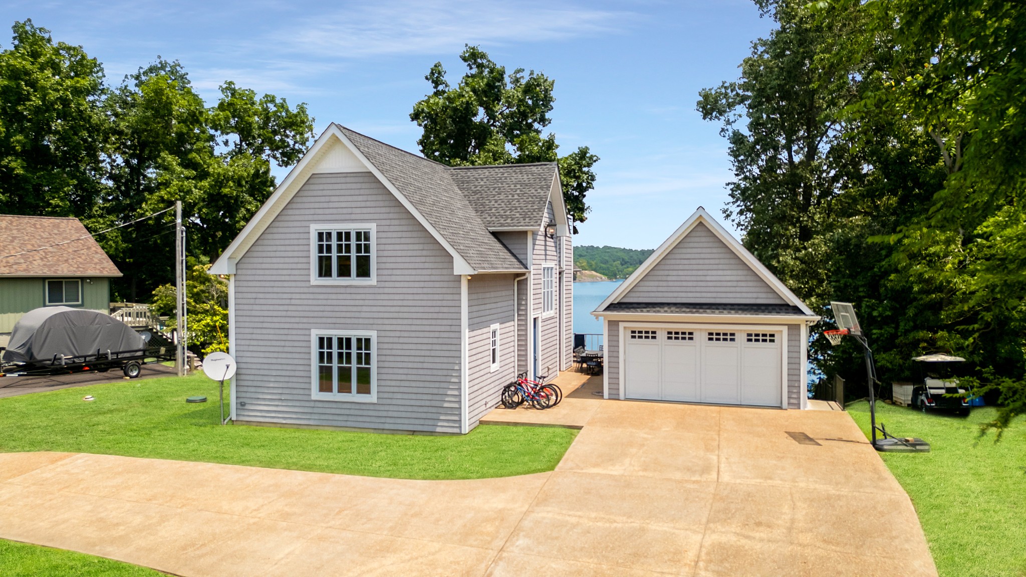 498 Skyline Dr