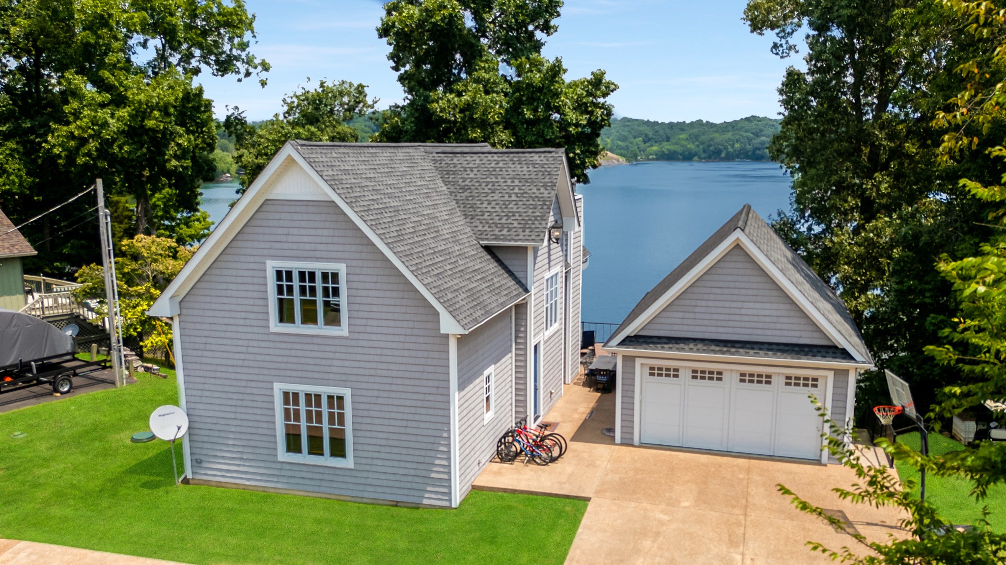 498 Skyline Dr