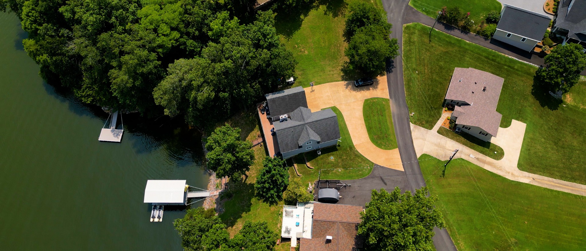 498 Skyline Dr