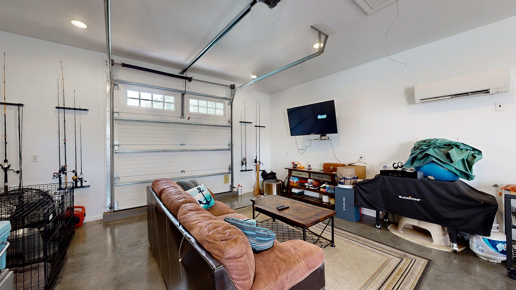 498 Skyline Dr