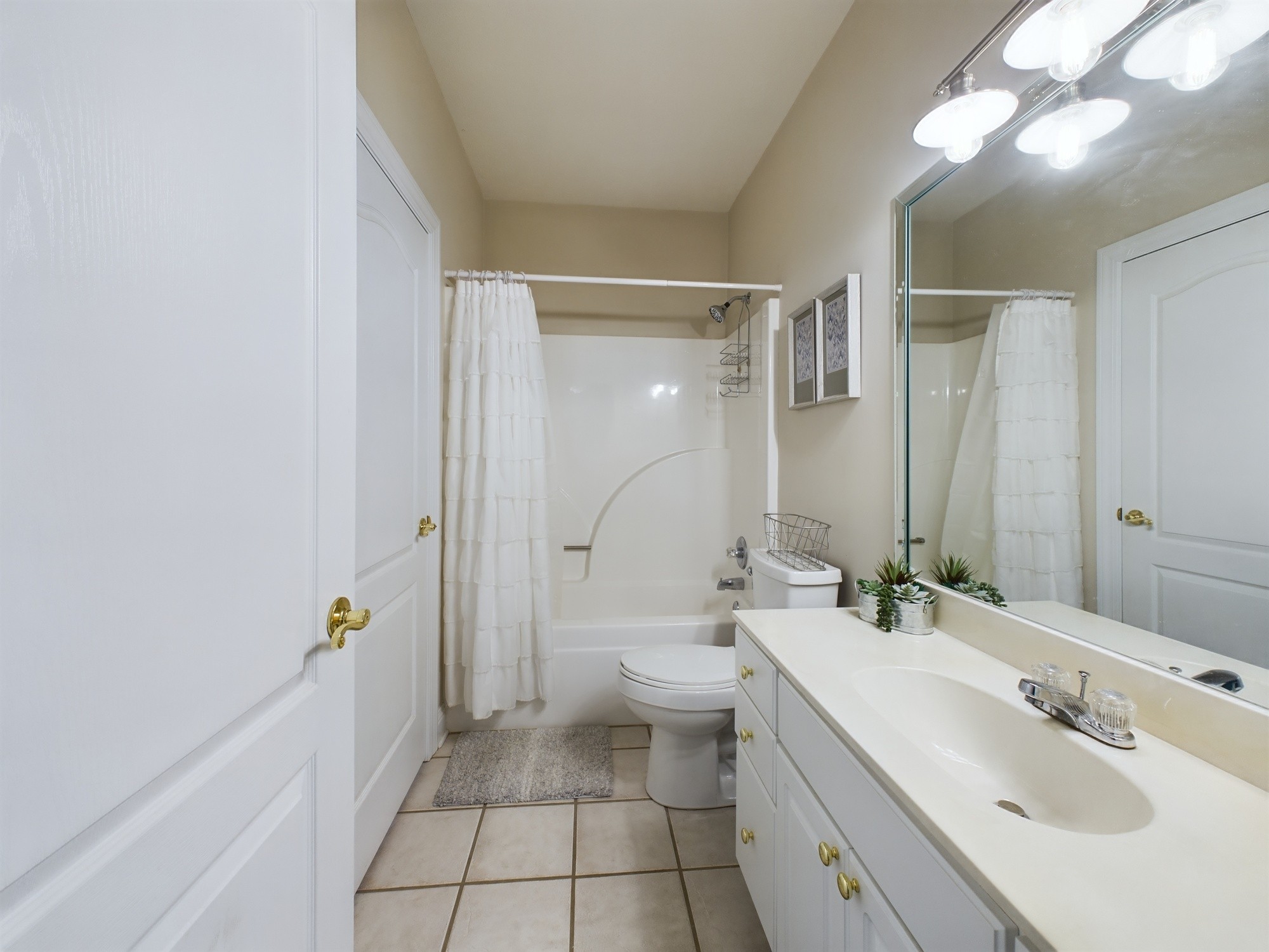 618 Moon Bay Dr Unit: 6