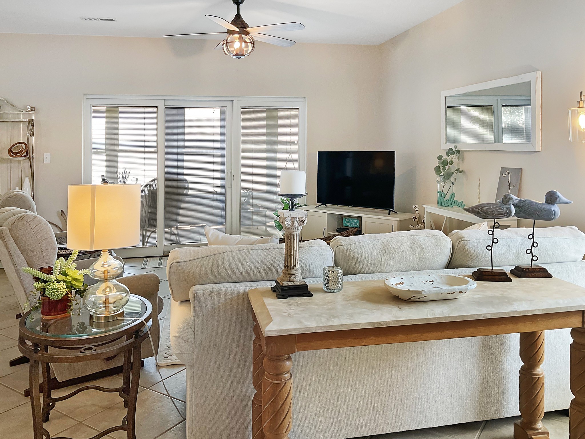 618 Moon Bay Dr Unit: 6