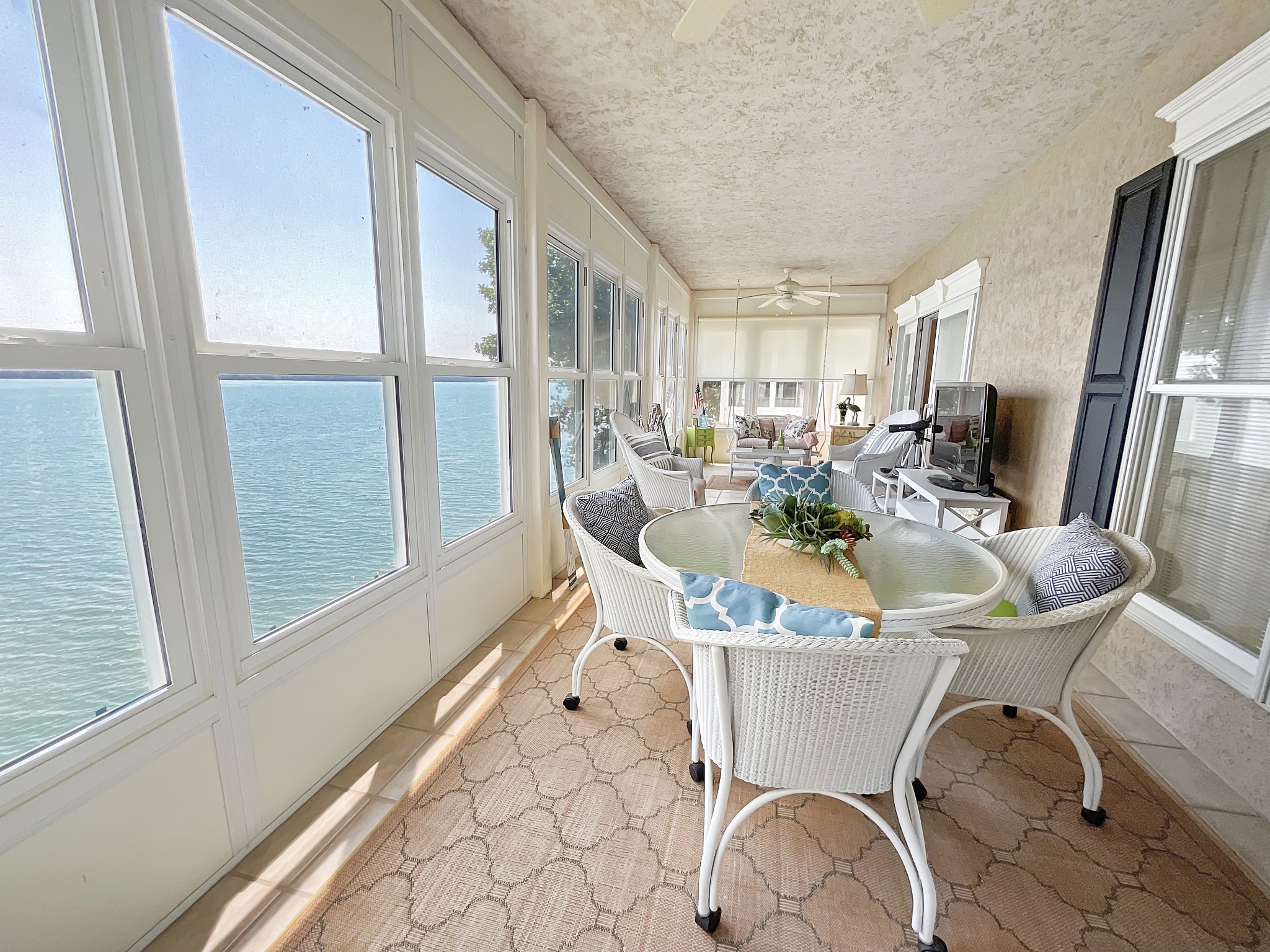 618 Moon Bay Dr Unit: 6