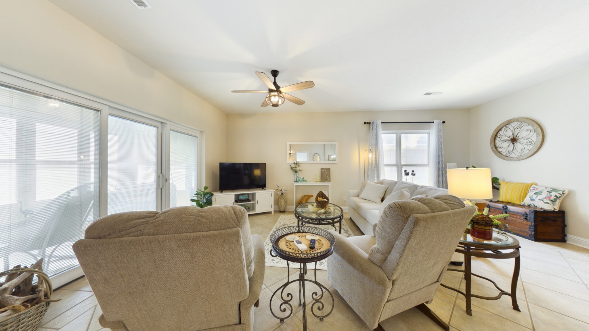 618 Moon Bay Dr Unit: 6