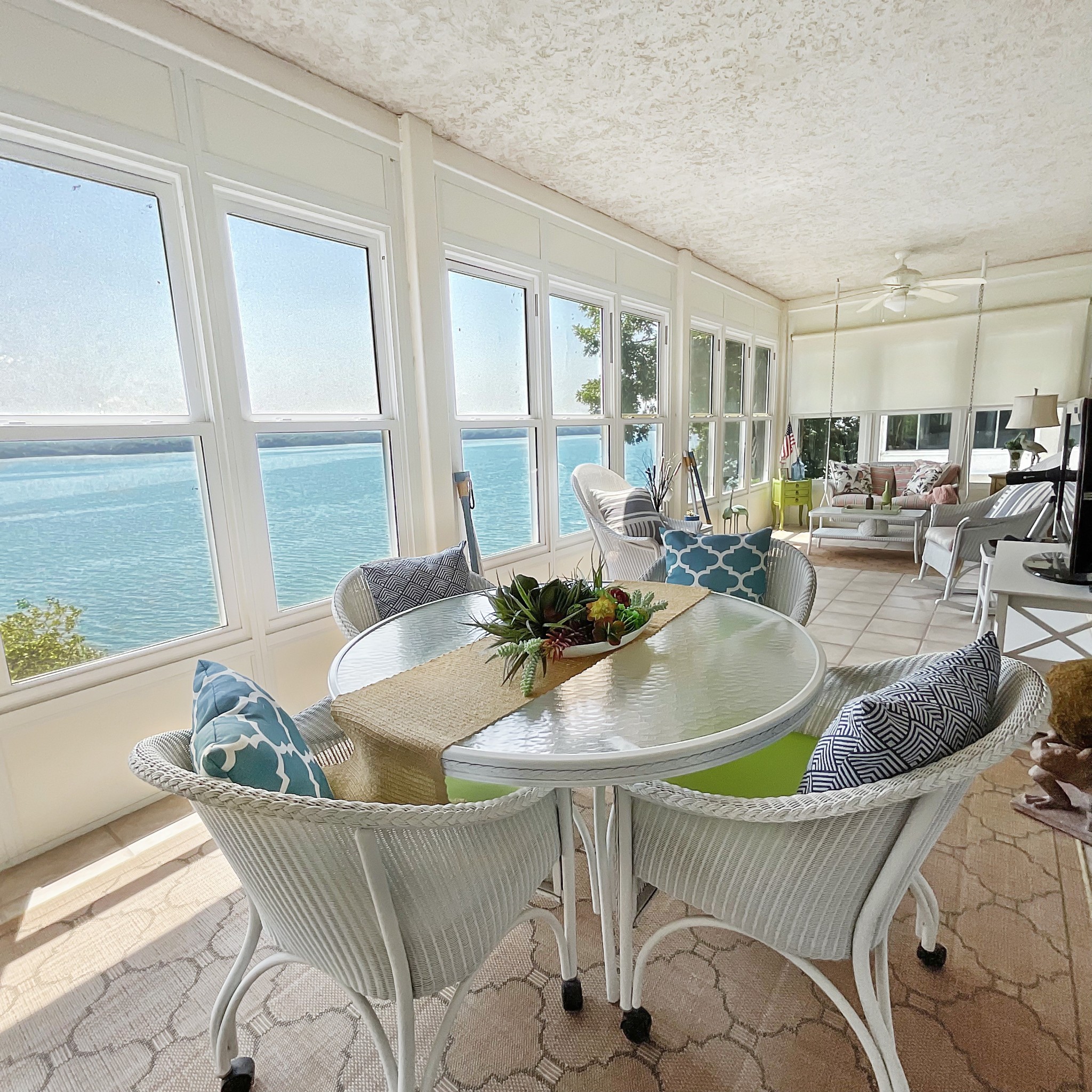 618 Moon Bay Dr Unit: 6