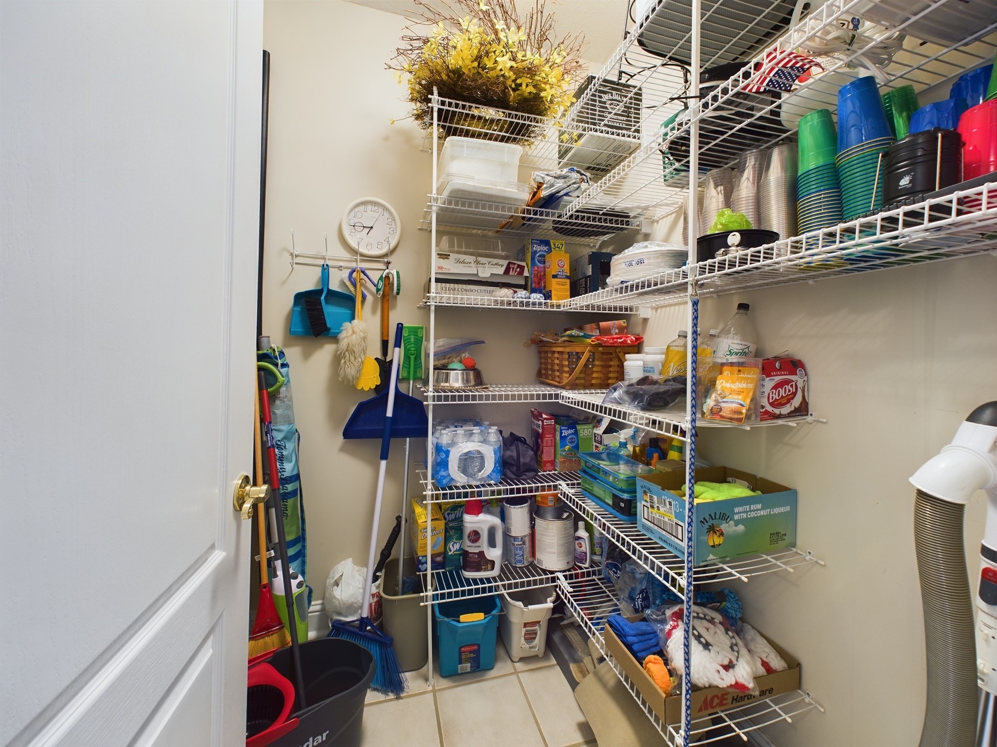 618 Moon Bay Dr Unit: 6