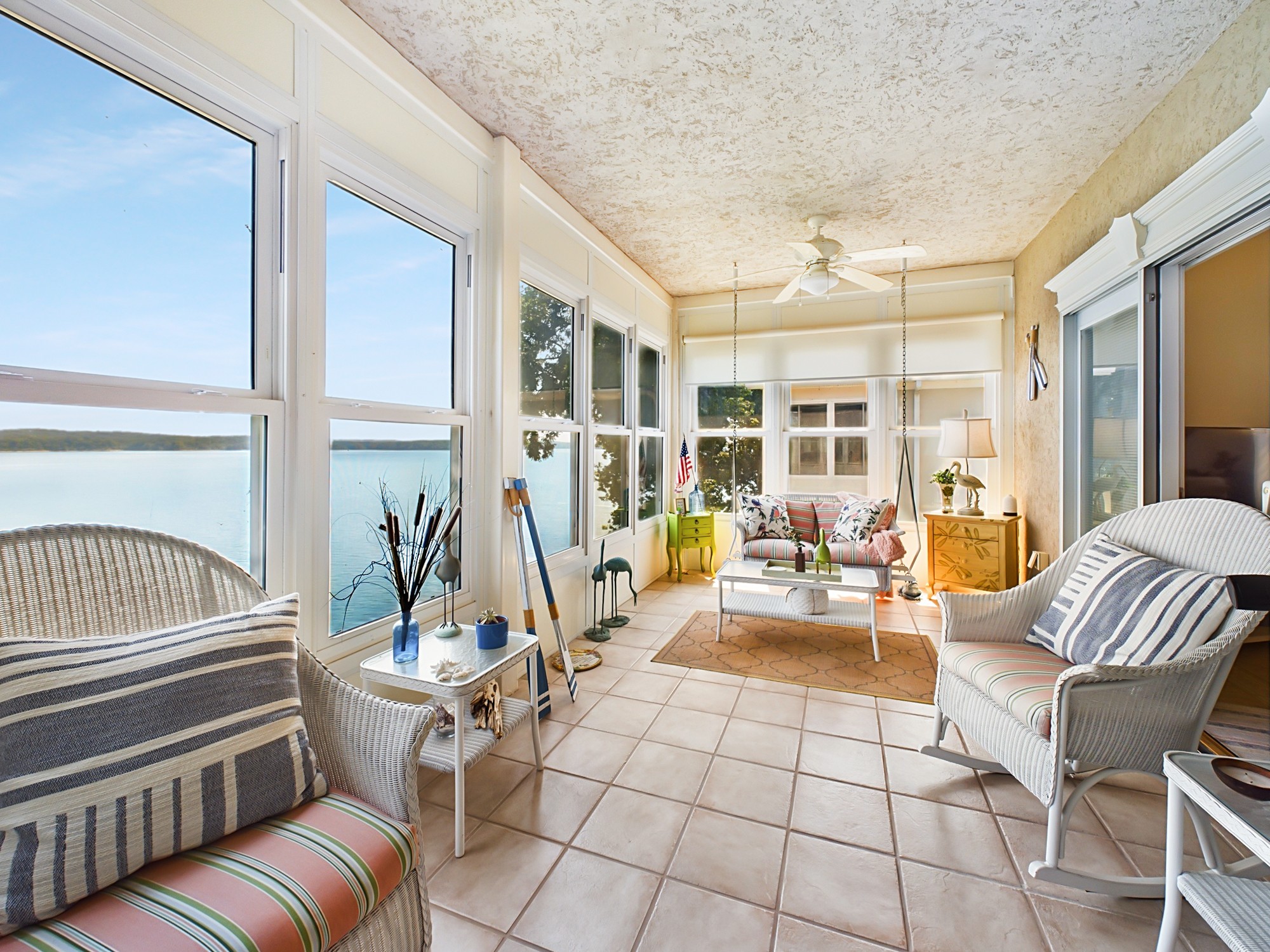 618 Moon Bay Dr Unit: 6